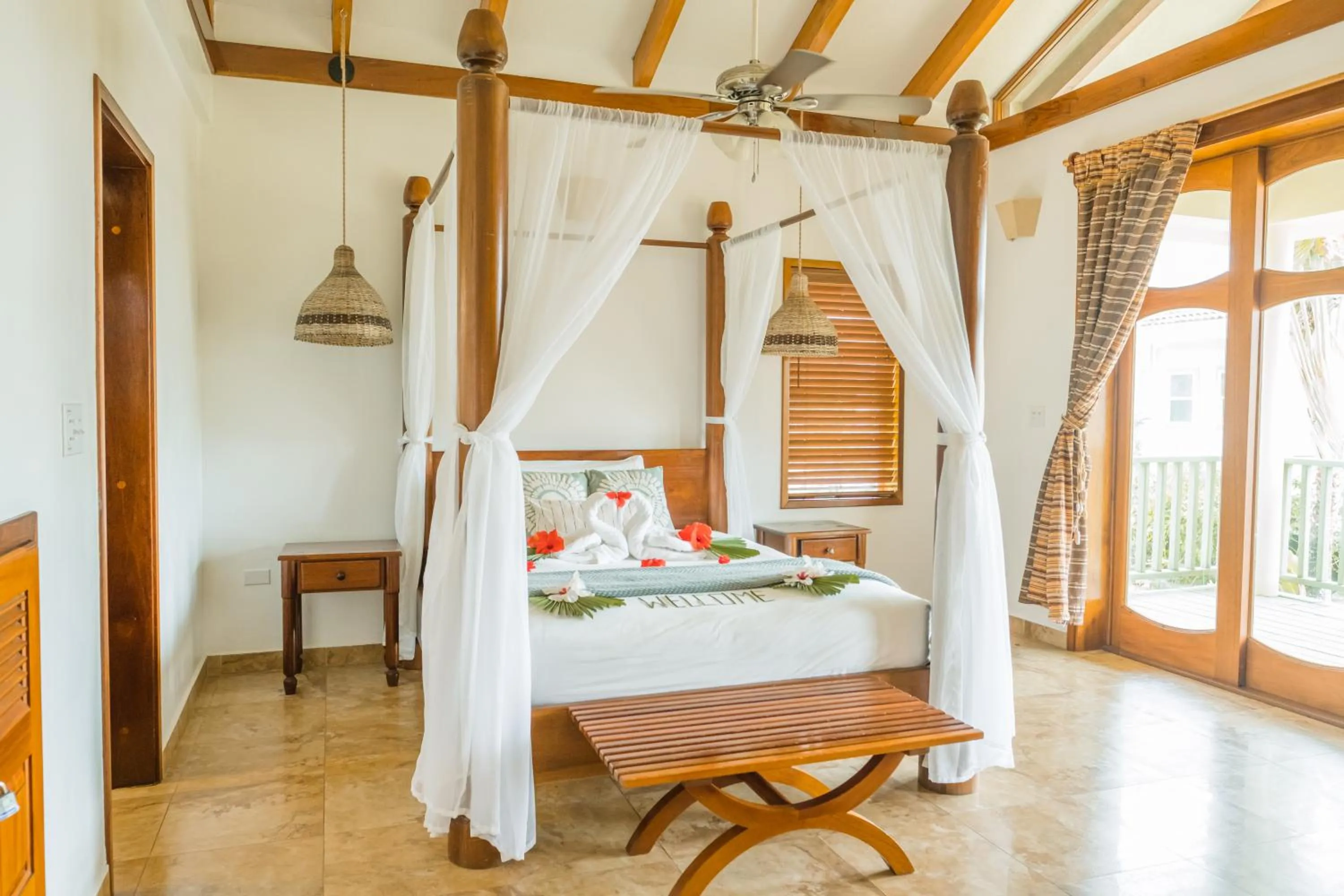 One-Bedroom Villa in Hopkins Bay Belize a Muy'Ono Resort