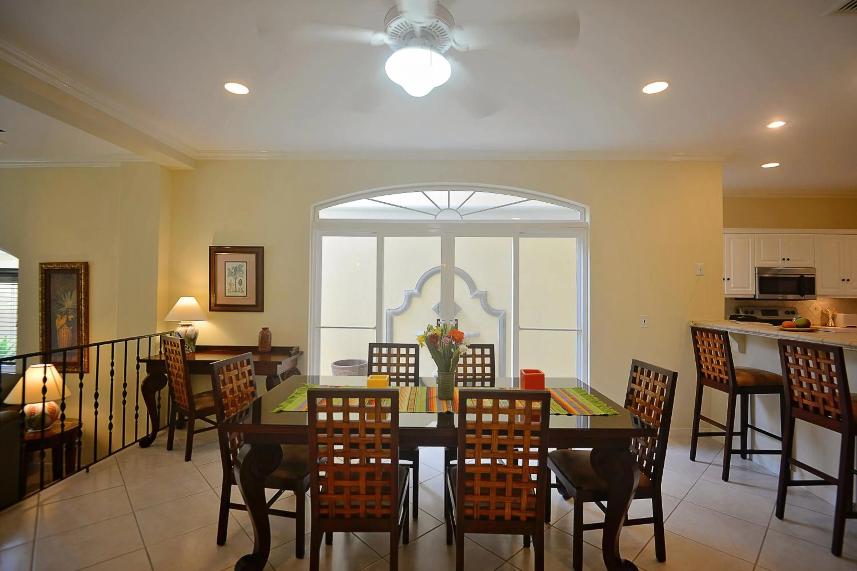 Dining area in HRG Condos at Los Sueños