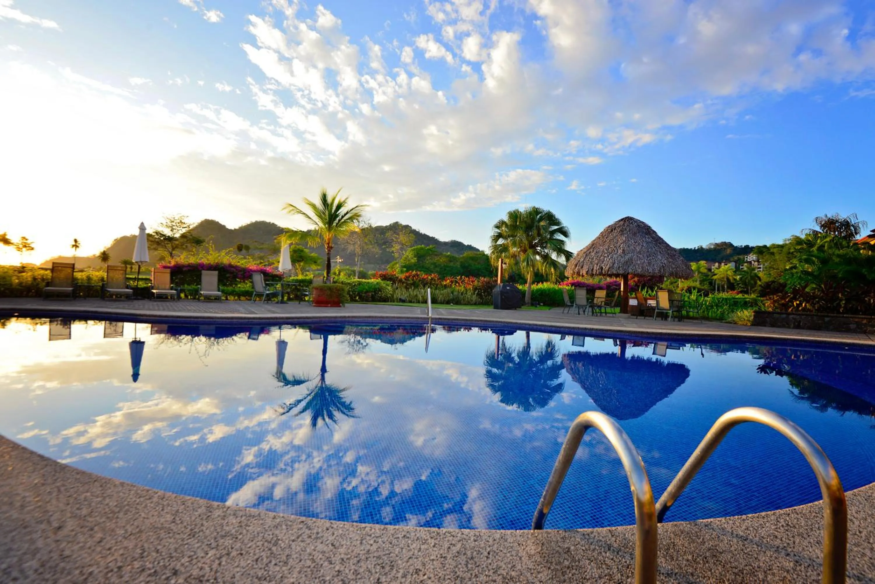 Swimming pool in HRG Condos at Los Sueños