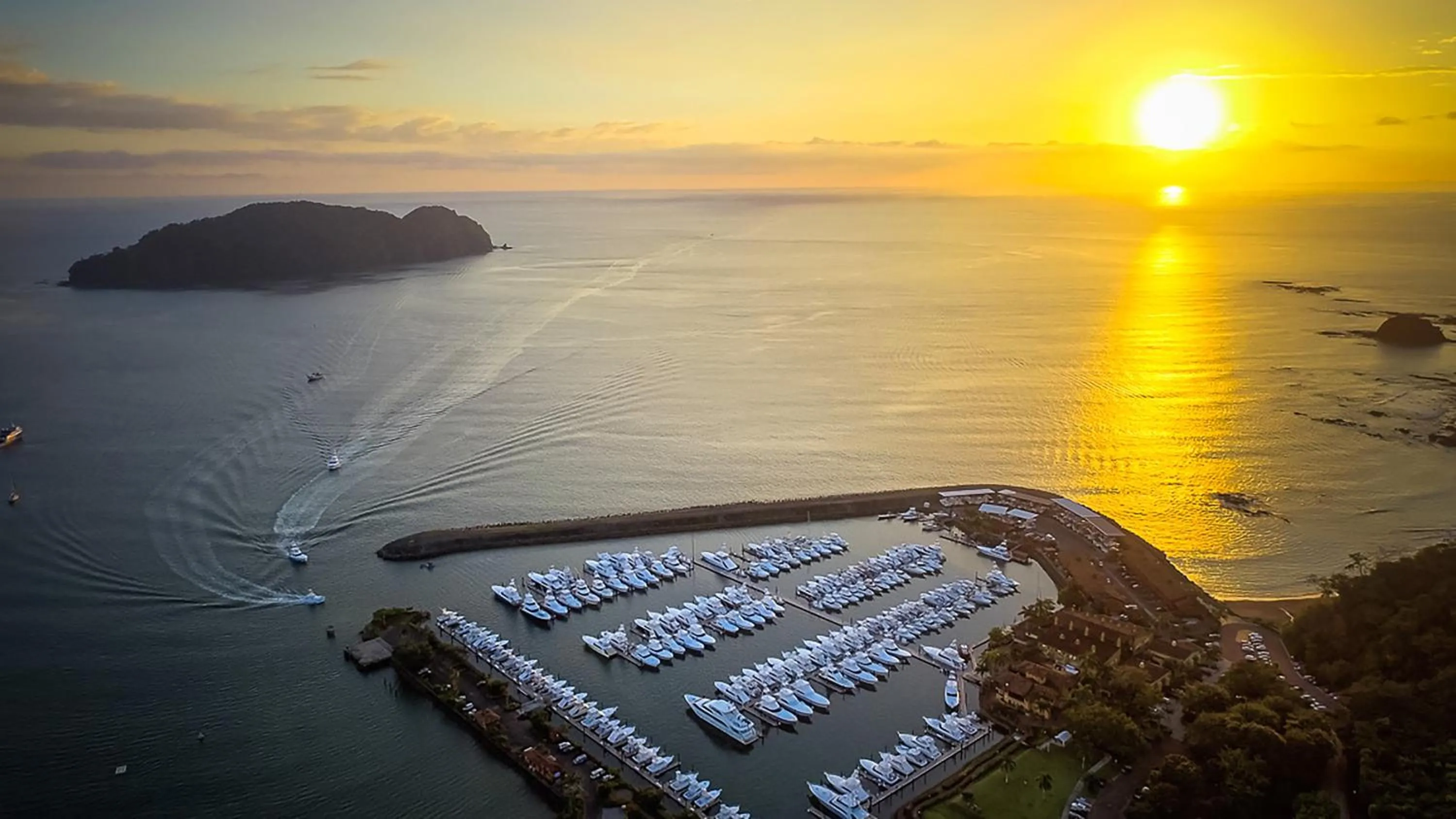 Property building in HRG Condos at Los Sueños