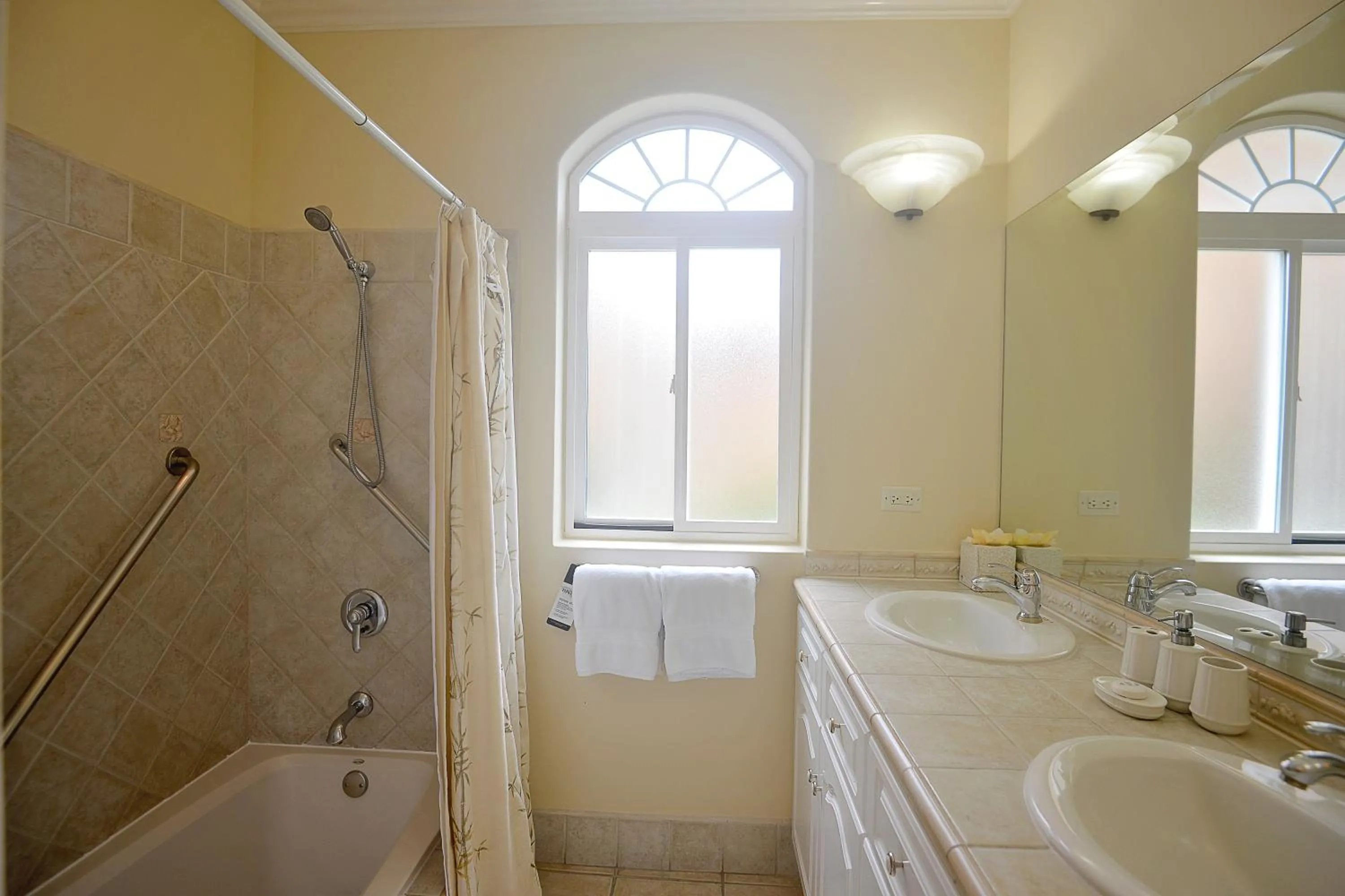 Bathroom in HRG Condos at Los Sueños