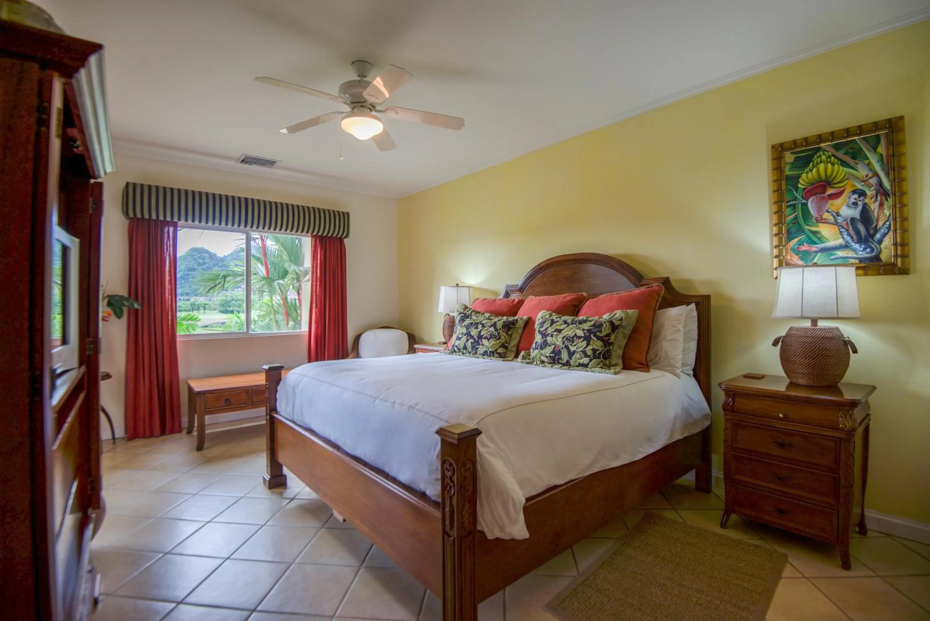 Bed in HRG Condos at Los Sueños