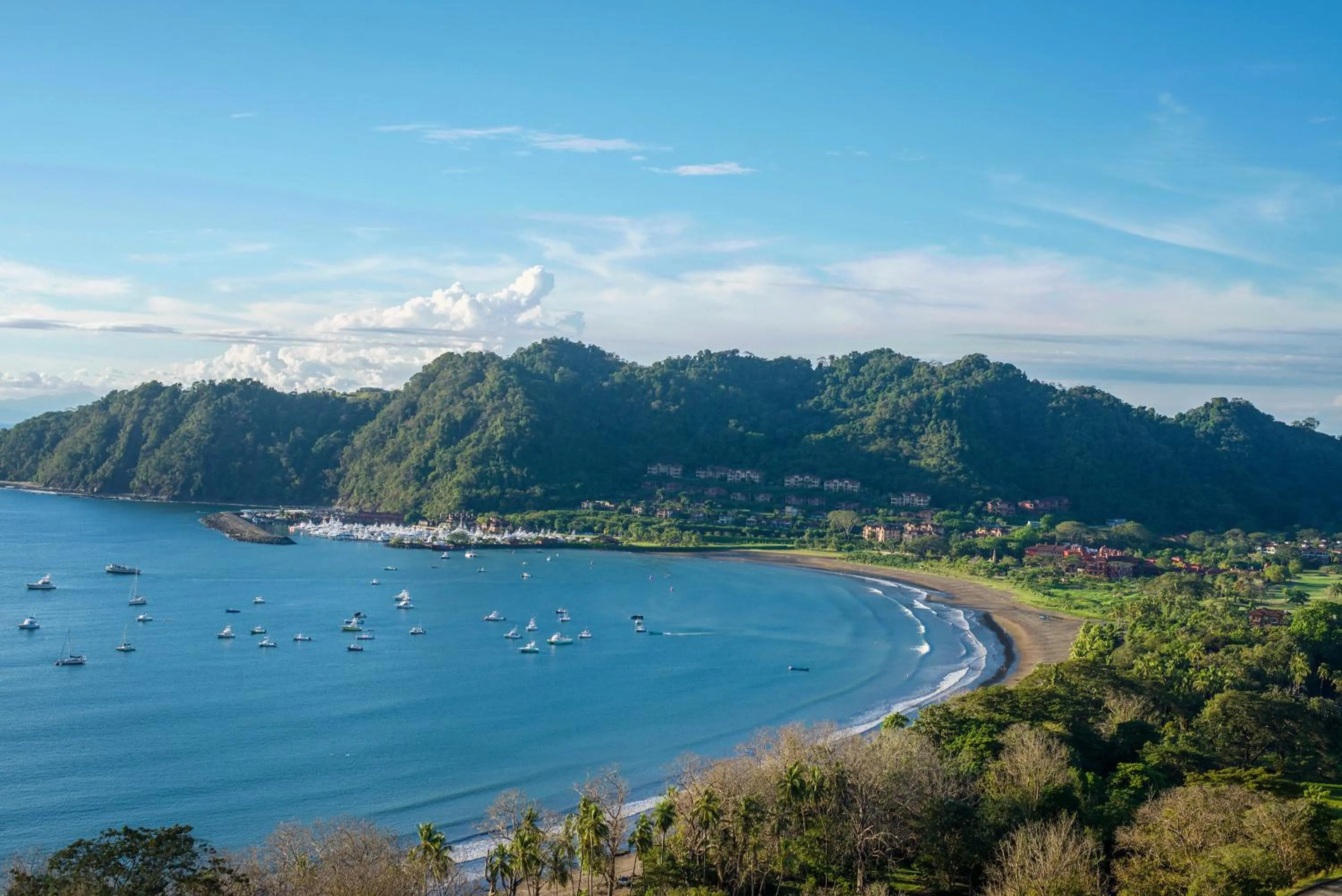 Natural landscape in HRG Condos at Los Sueños