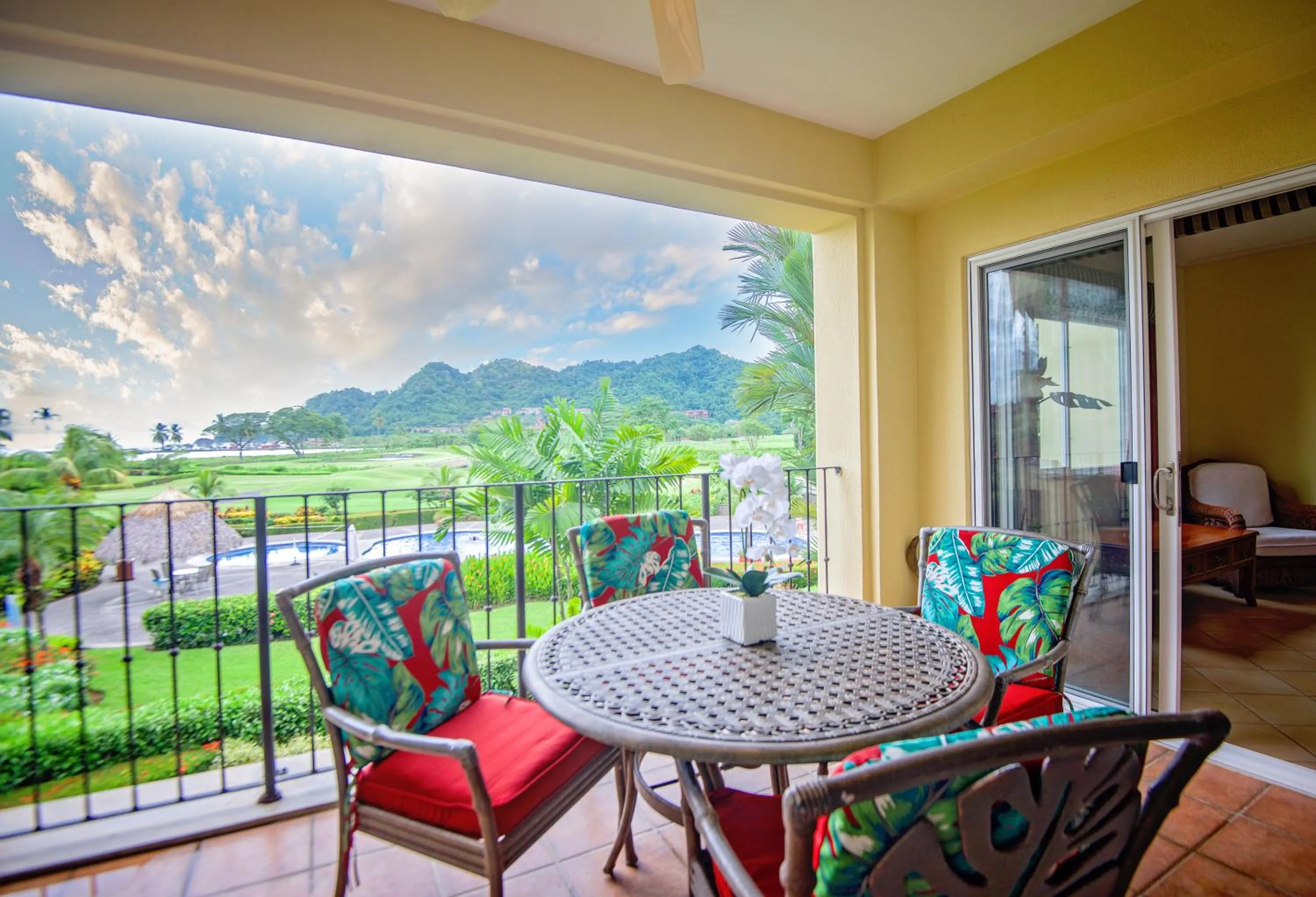 Balcony/Terrace in HRG Condos at Los Sueños