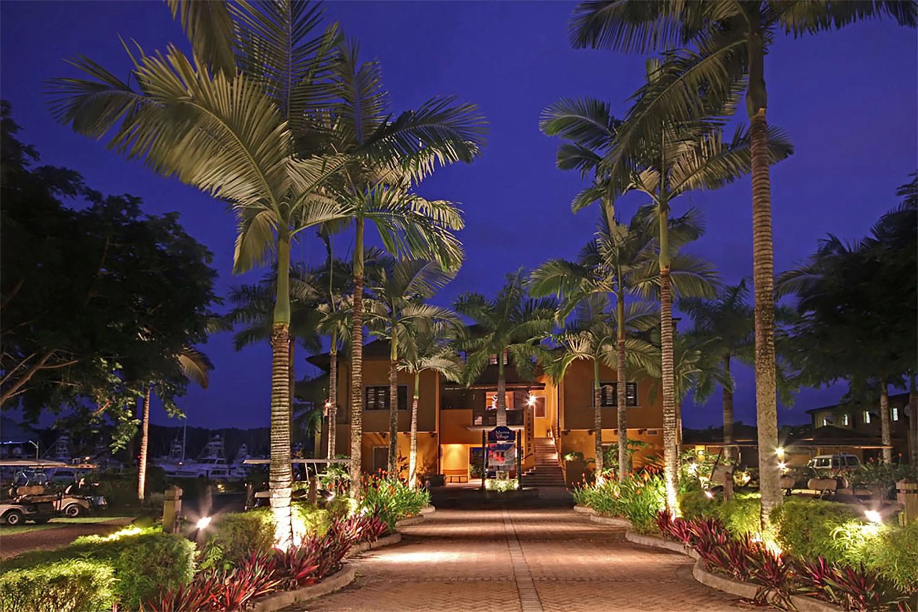 Restaurant/places to eat in HRG Condos at Los Sueños