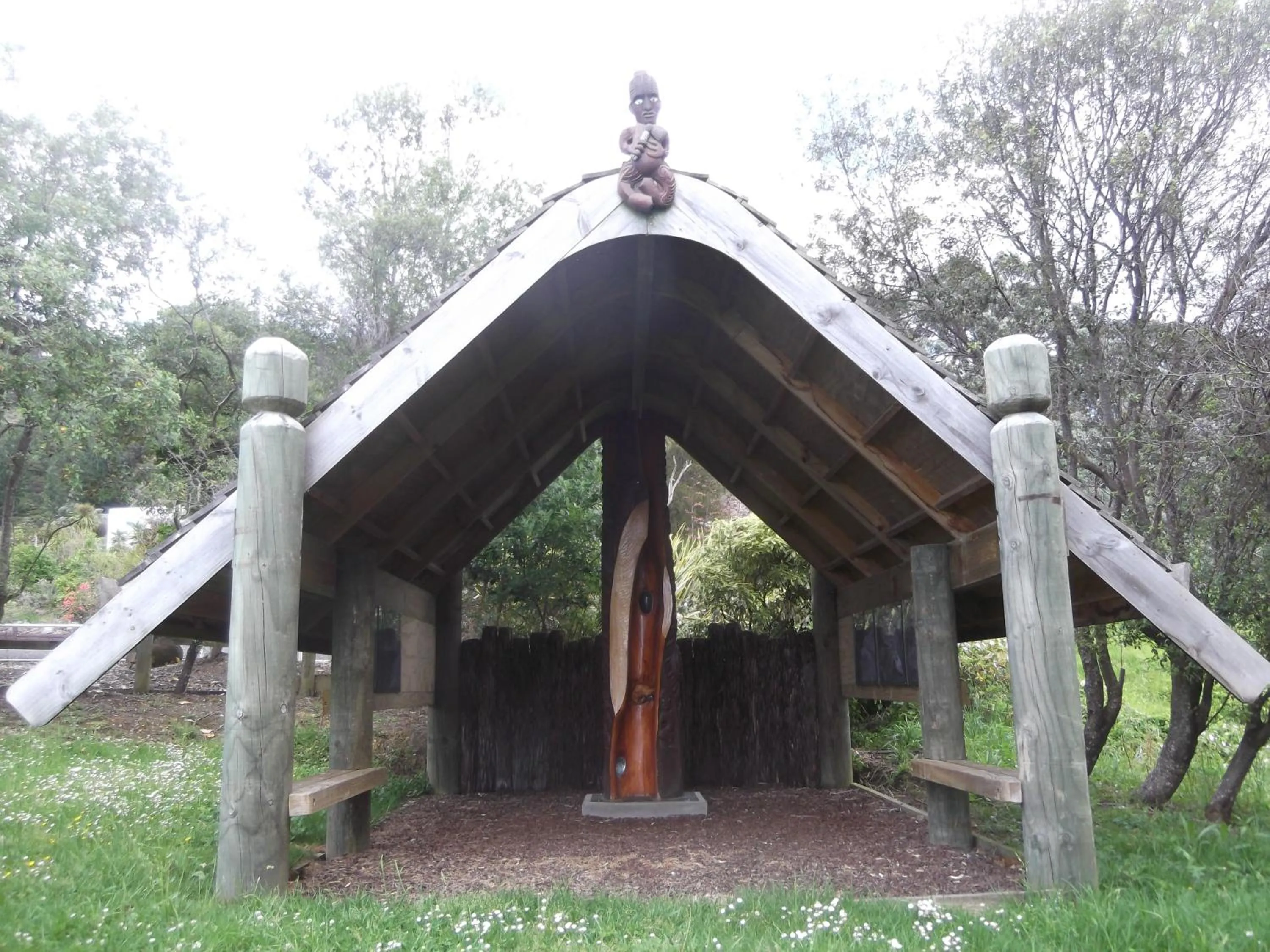 Nearby landmark in Te Aputa Lodge formerly La Casa Te Puru Lodge