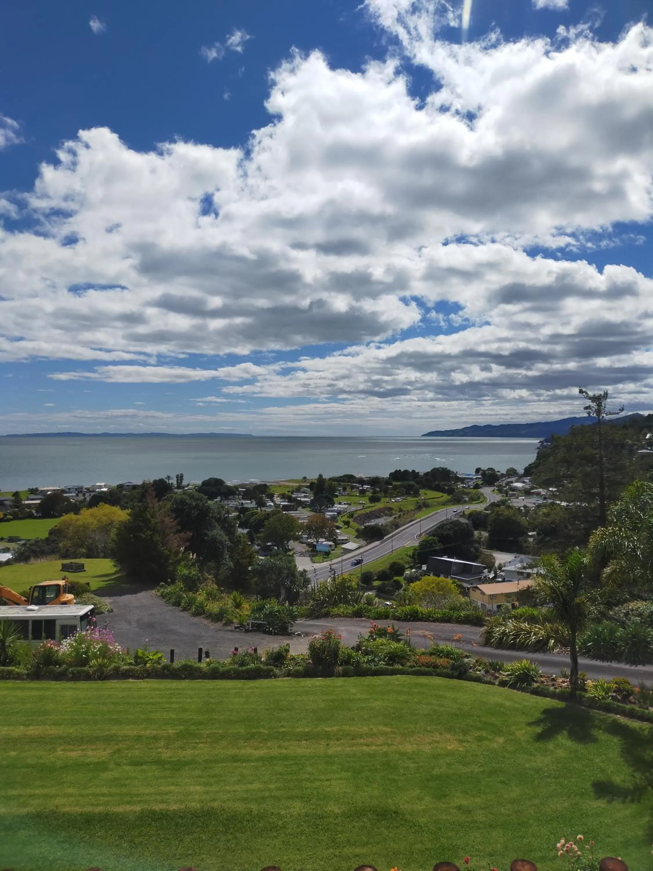 Neighbourhood in Te Aputa Lodge formerly La Casa Te Puru Lodge