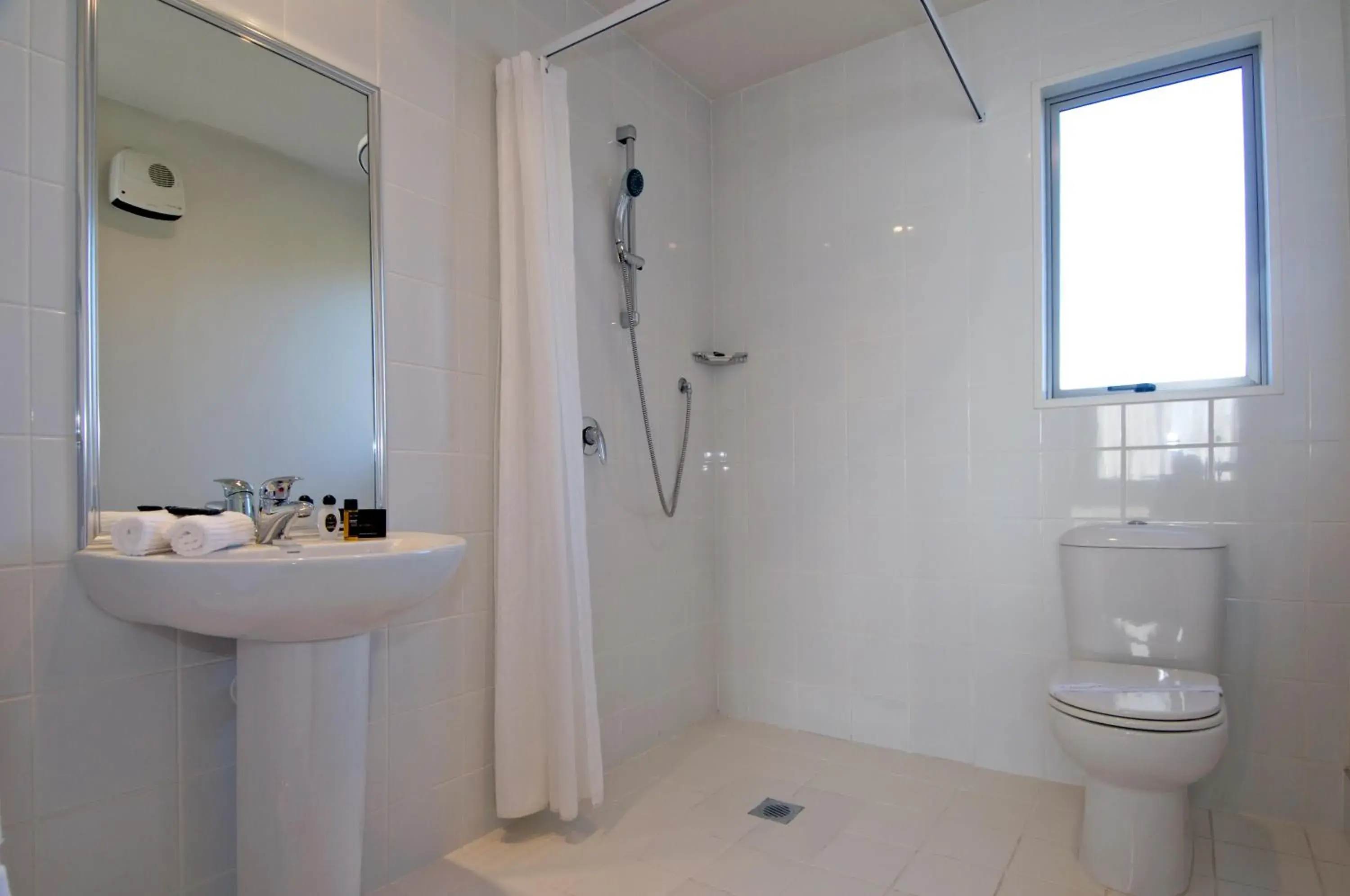 Studio in FYFFE on Riccarton Studio in FYFFE on Riccarton