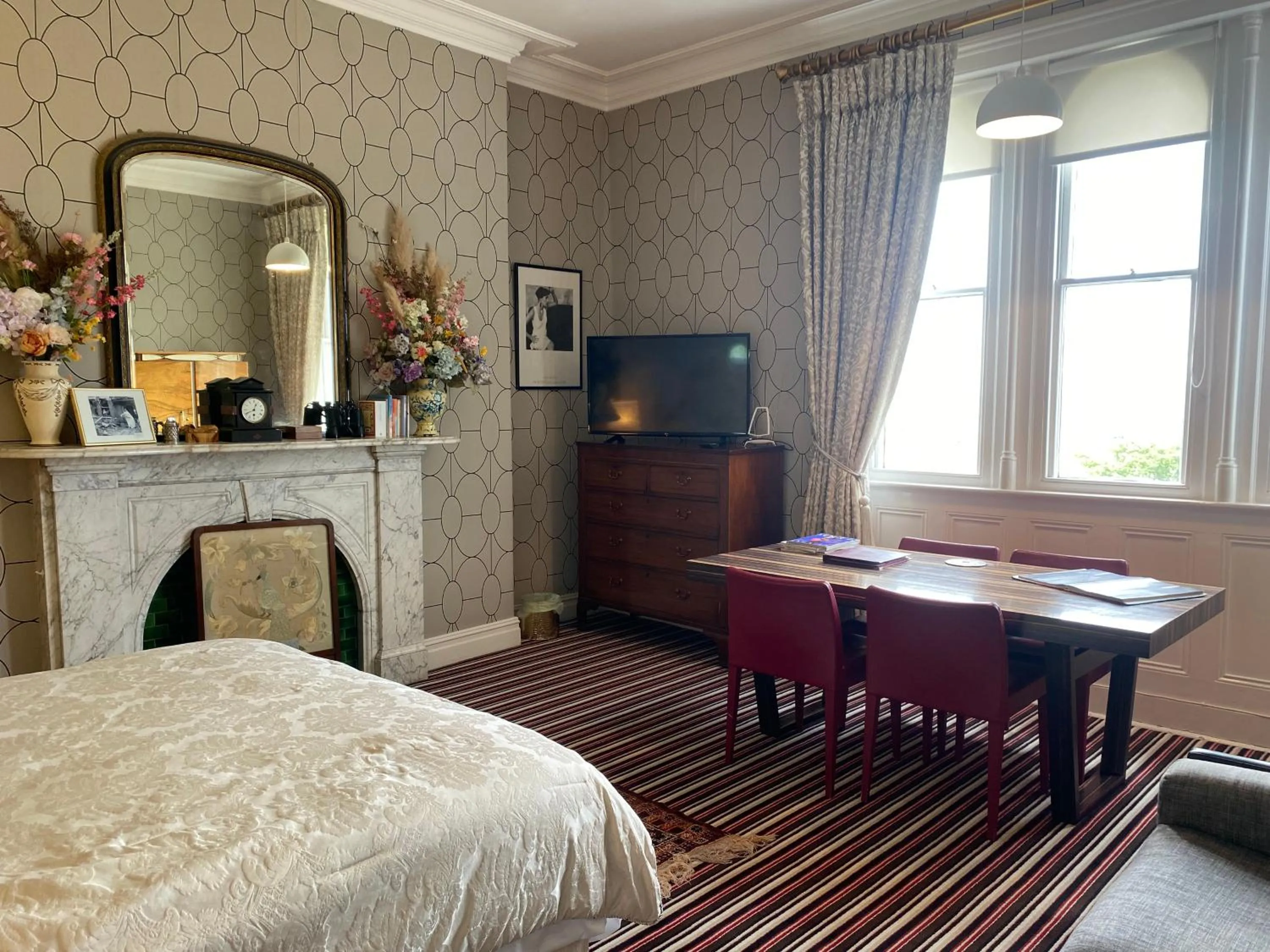 Bed in Aberley House