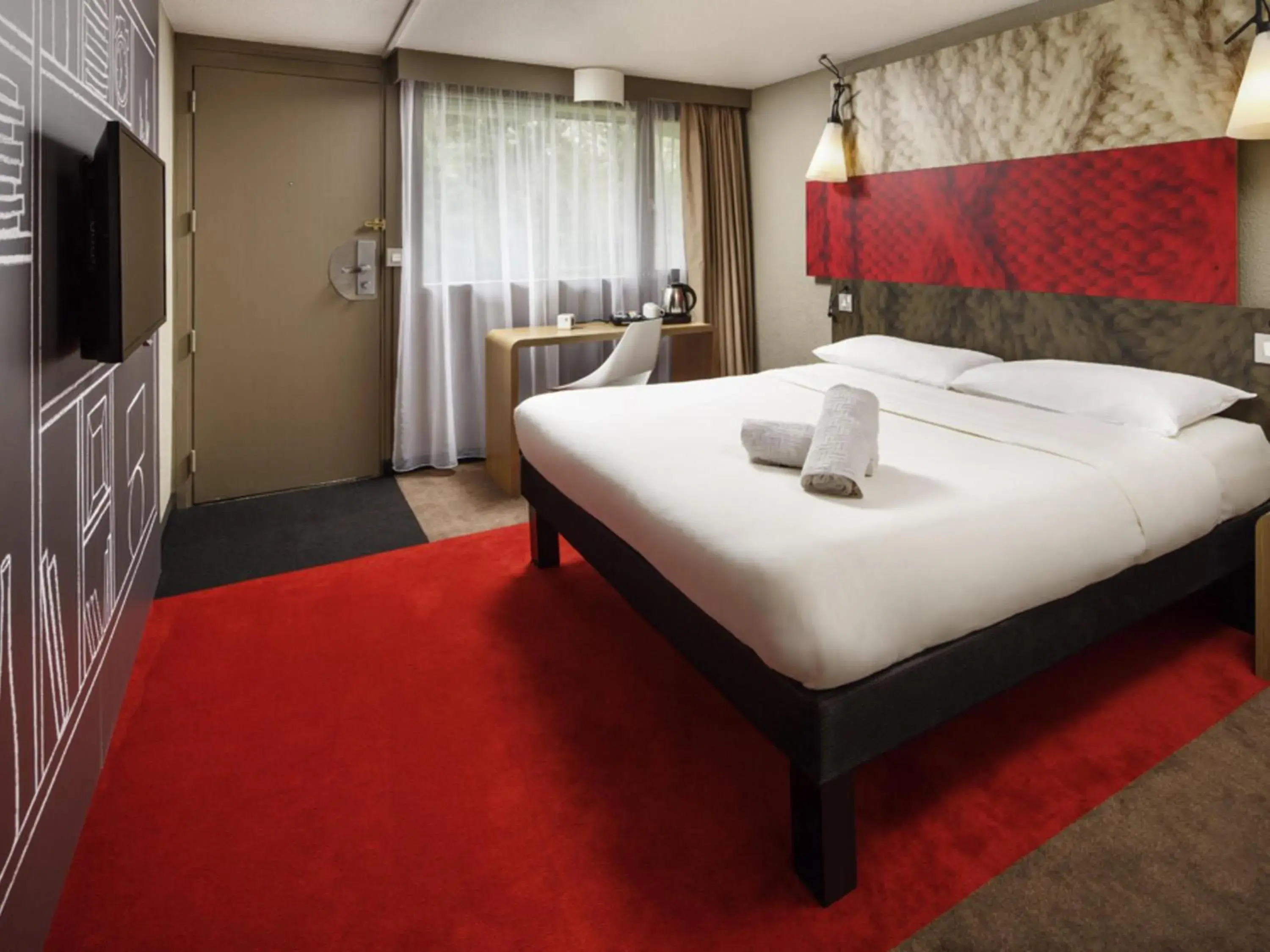 Bedroom, Bed in ibis Coventry South Bedroom, Bed in ibis Coventry South