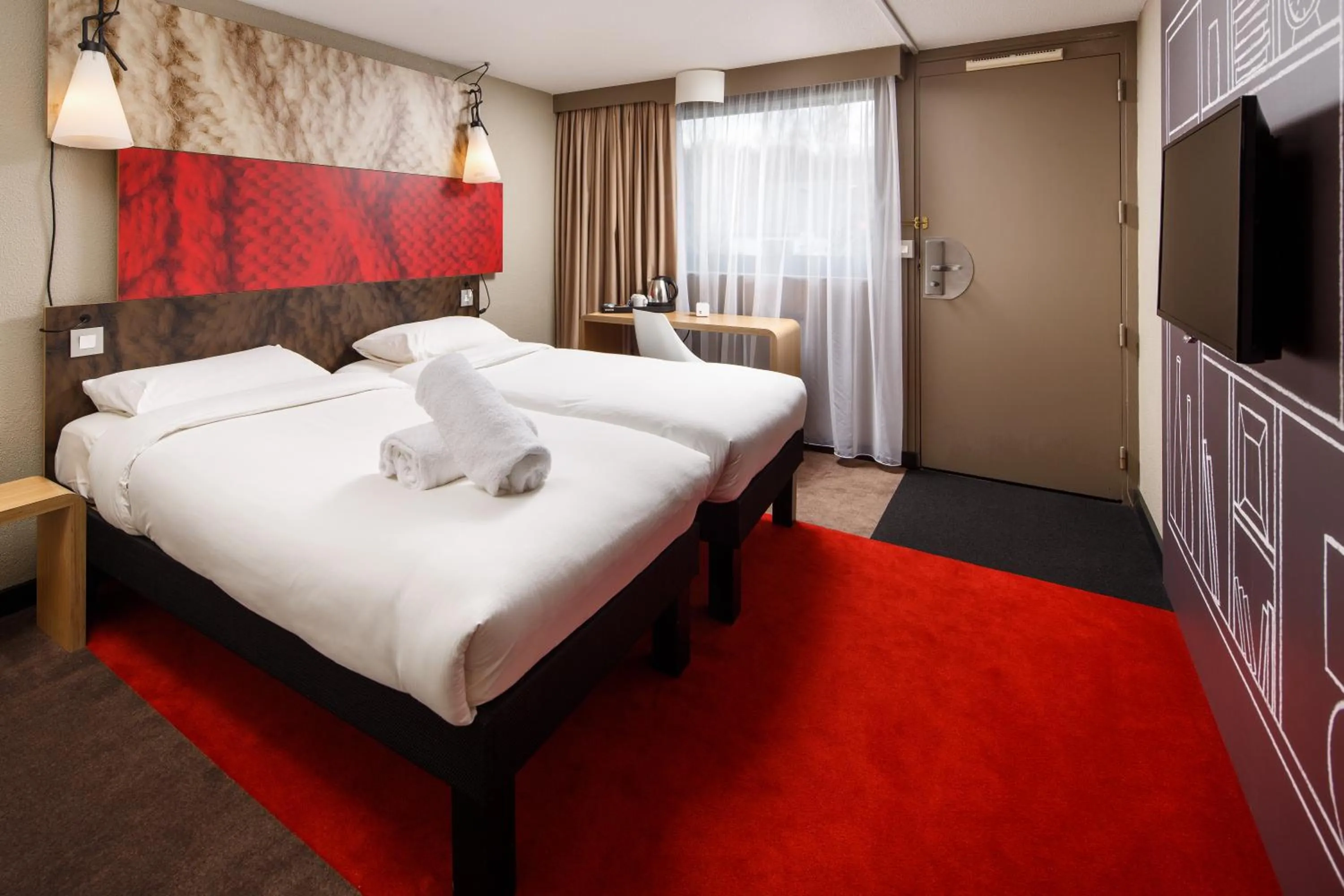 TV and multimedia, Bed in ibis Coventry South