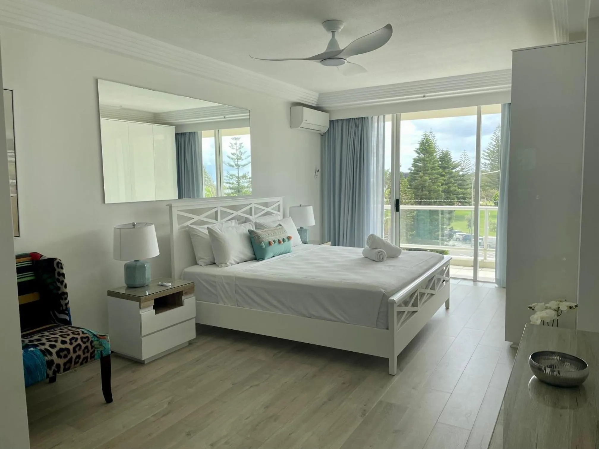 Bedroom, Bed in Carmel by the Sea