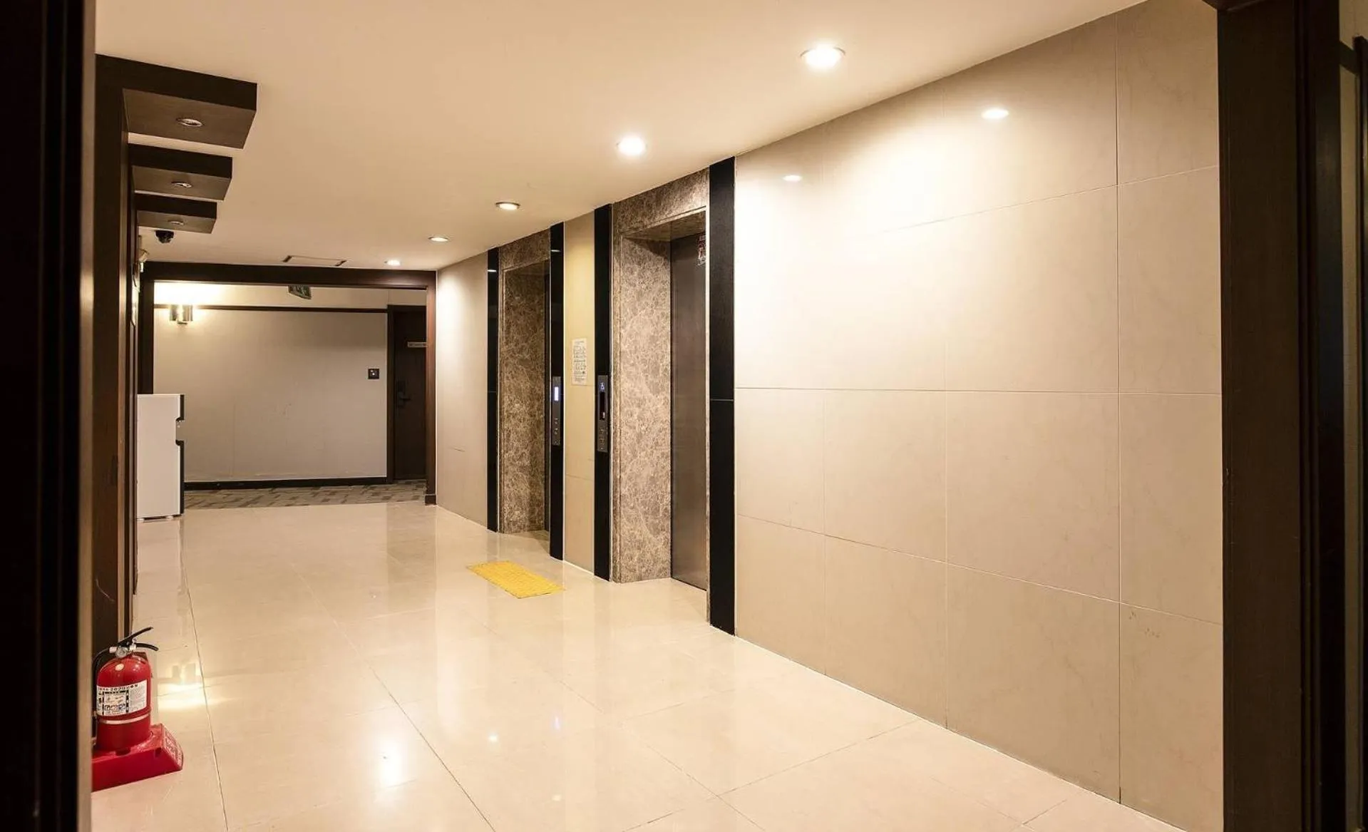 Incheon Airport Hotel Zeumes