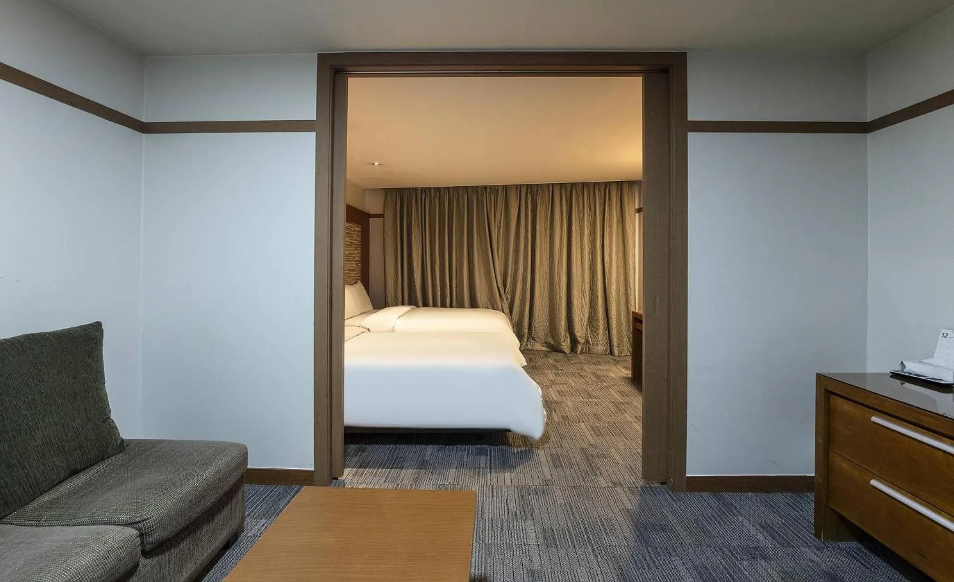 Bed in Incheon Airport Hotel Zeumes