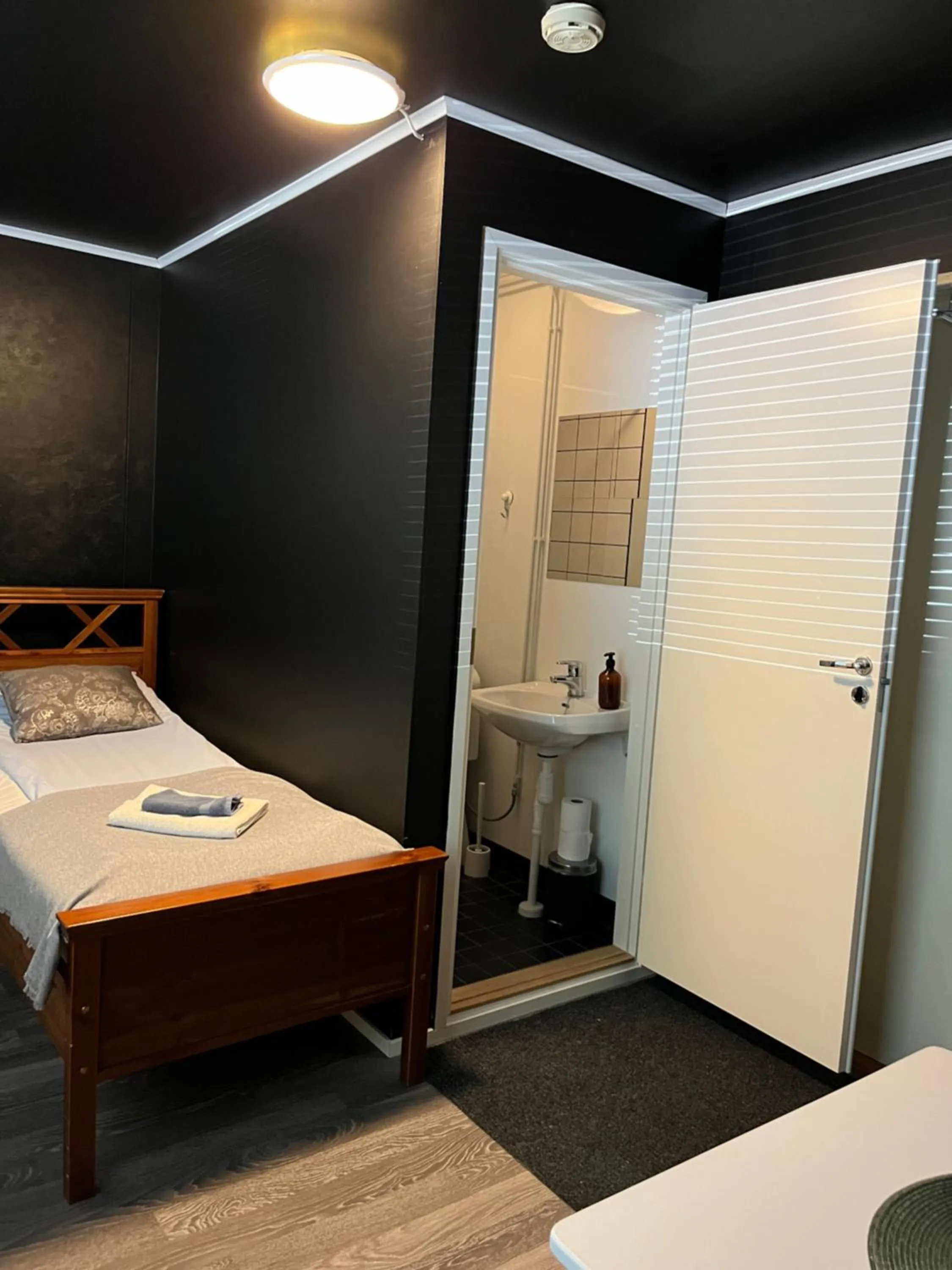 Bed in Hotelli Keskipiste