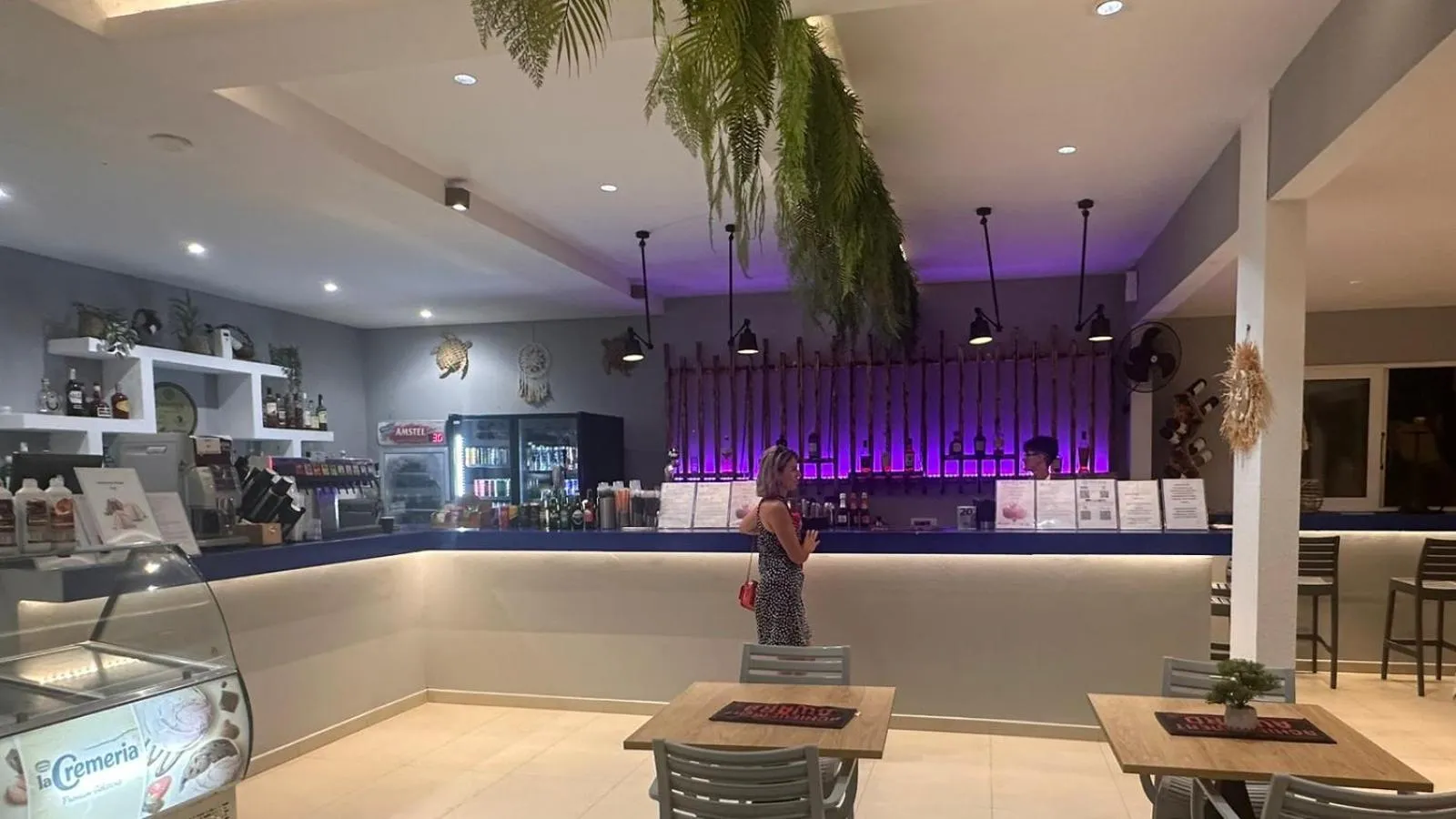 Lounge or bar in Golden Coast Beachfront Resort