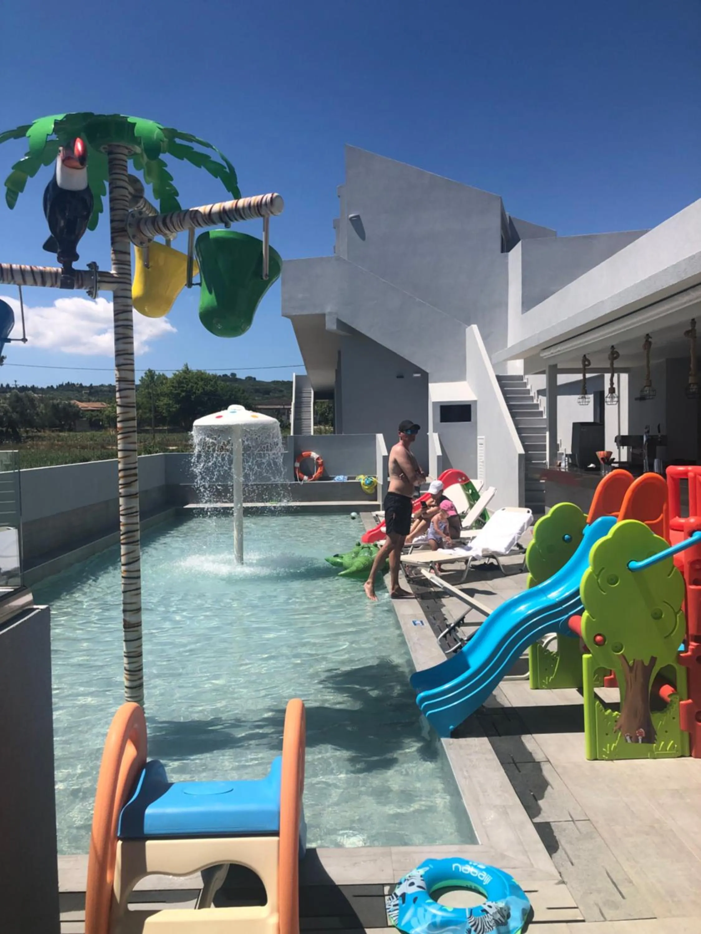Swimming pool in Golden Coast Beachfront Resort