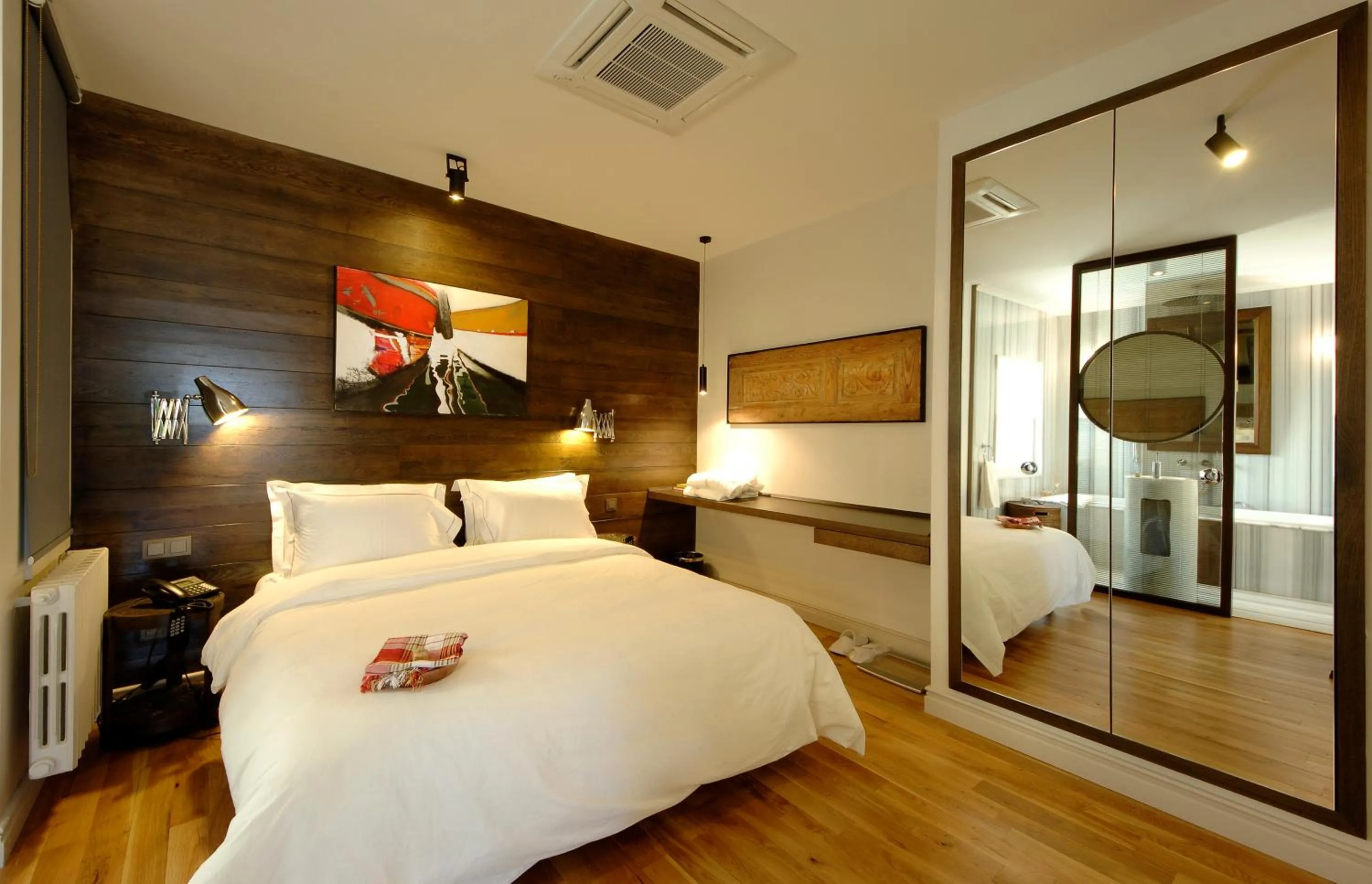 Bedroom, Bed in Urban Suites