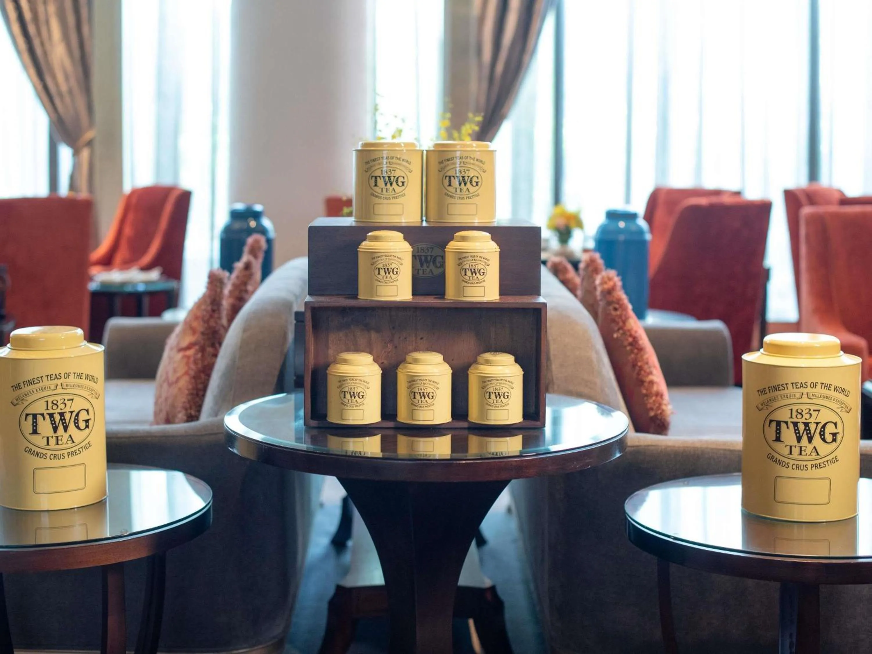 Lounge or bar in Fairmont Makati