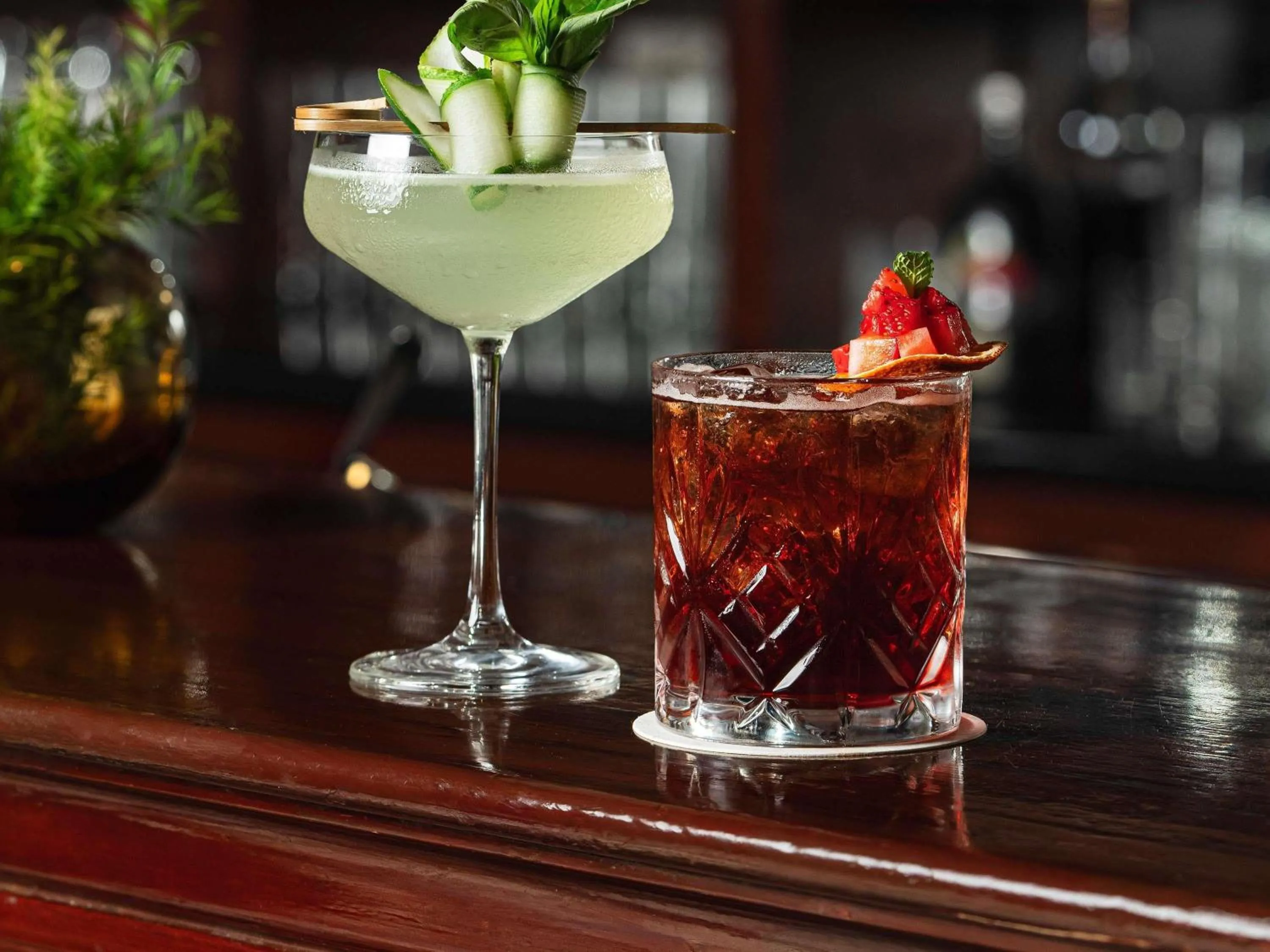 Lounge or bar in Fairmont Makati