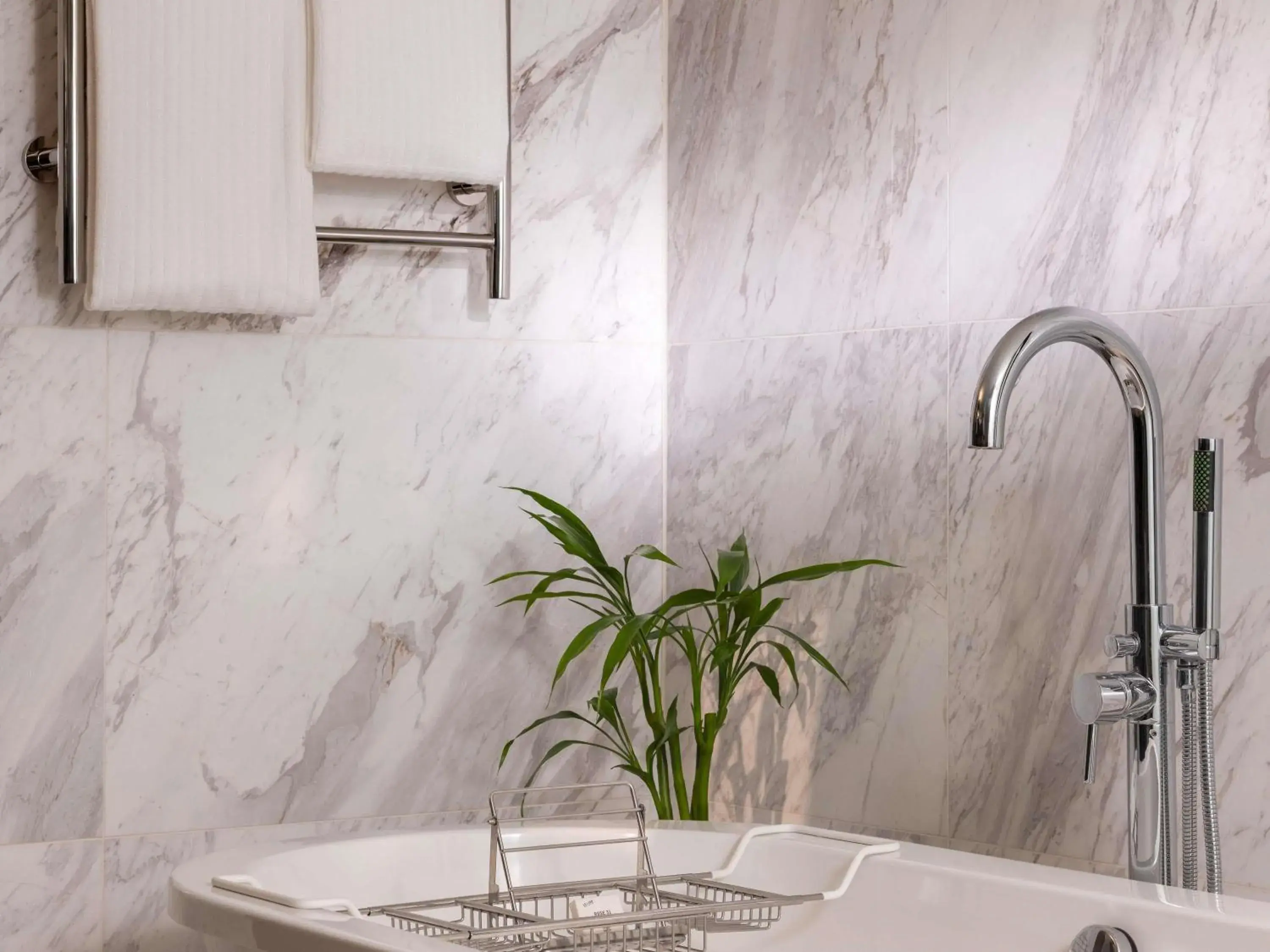 Bedroom in Fairmont Makati Bedroom in Fairmont Makati