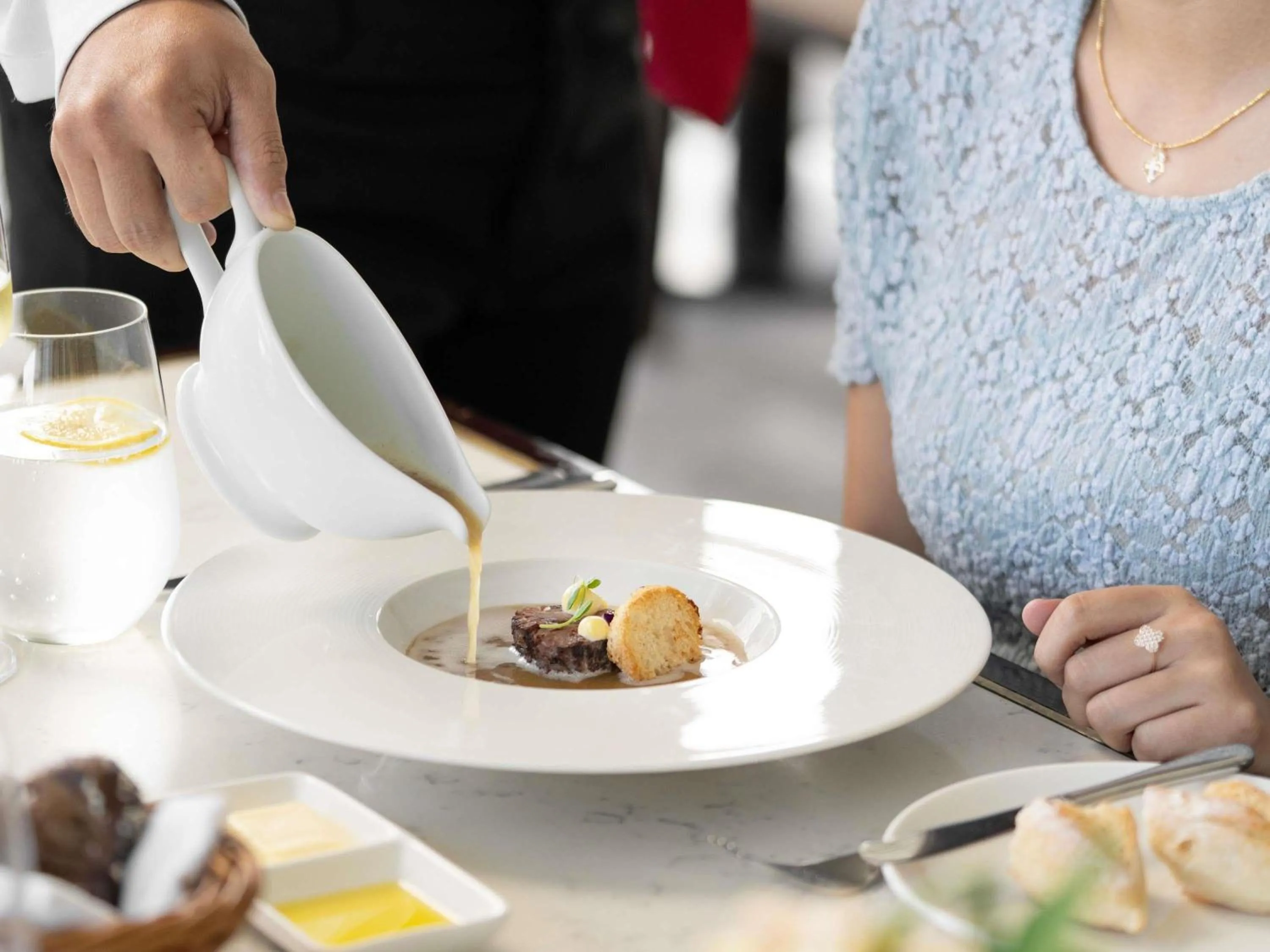 Restaurant/places to eat in Fairmont Makati