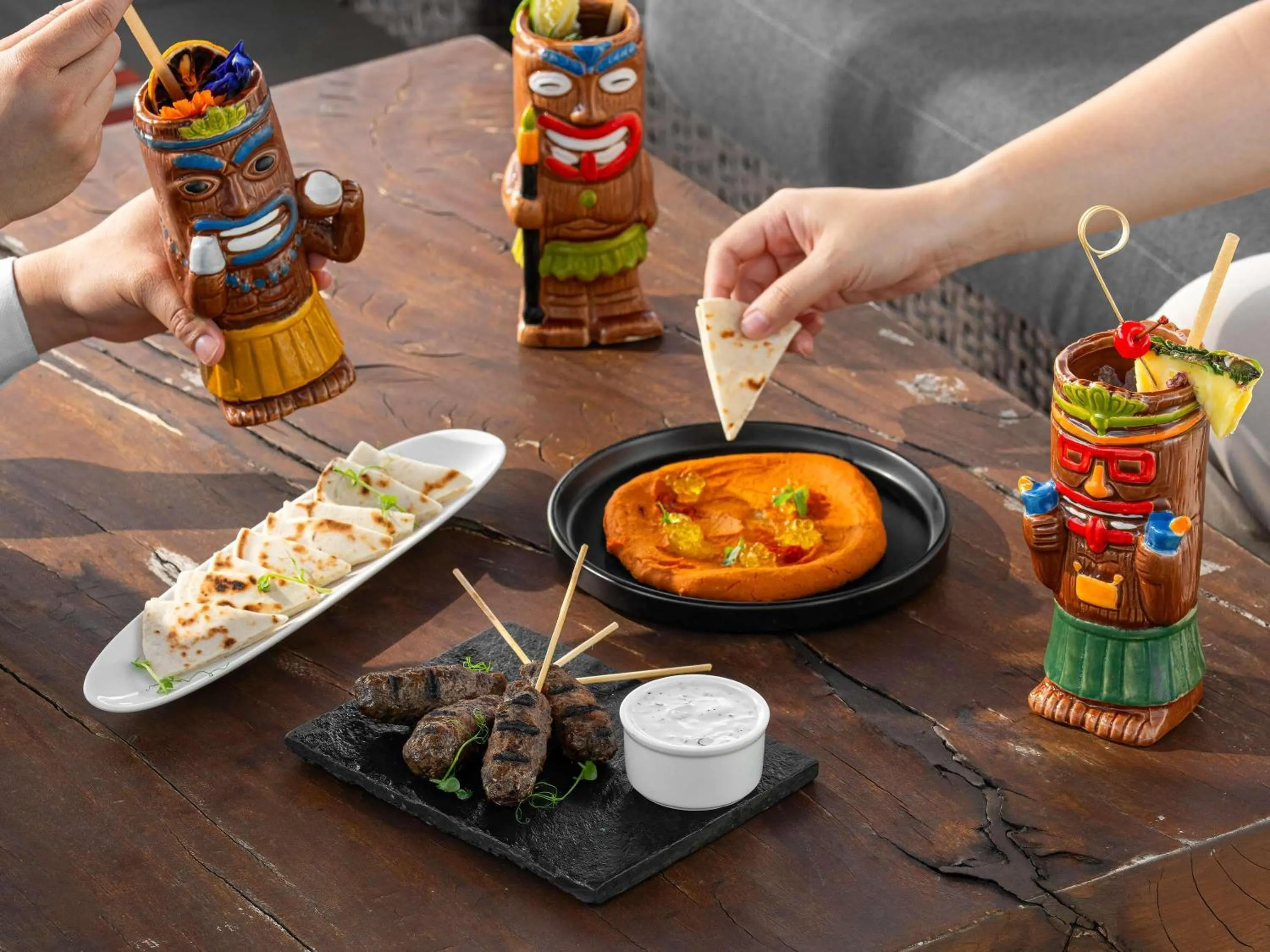 Lounge or bar in Raffles Makati