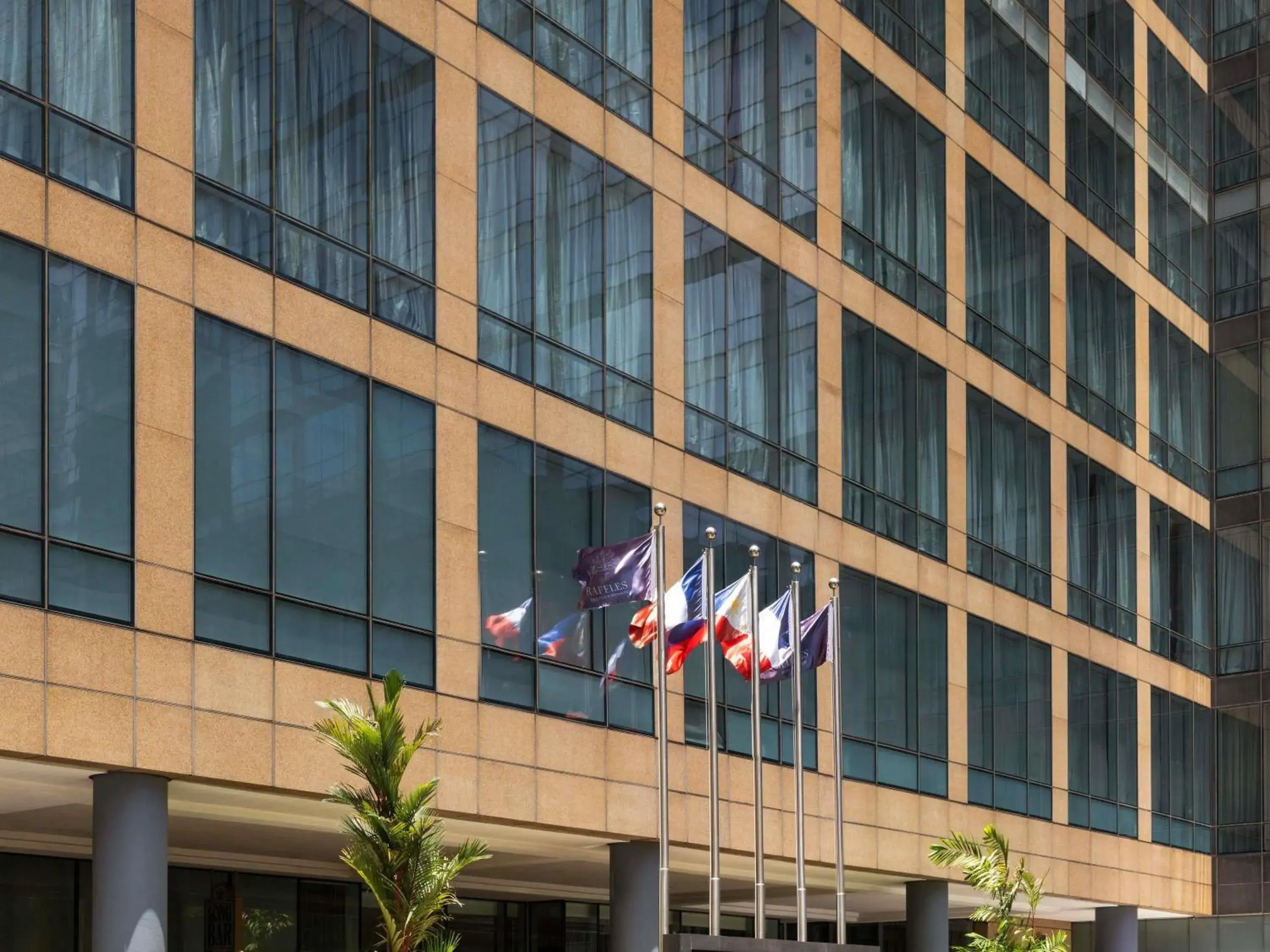 Property building in Raffles Makati Property building in Raffles Makati