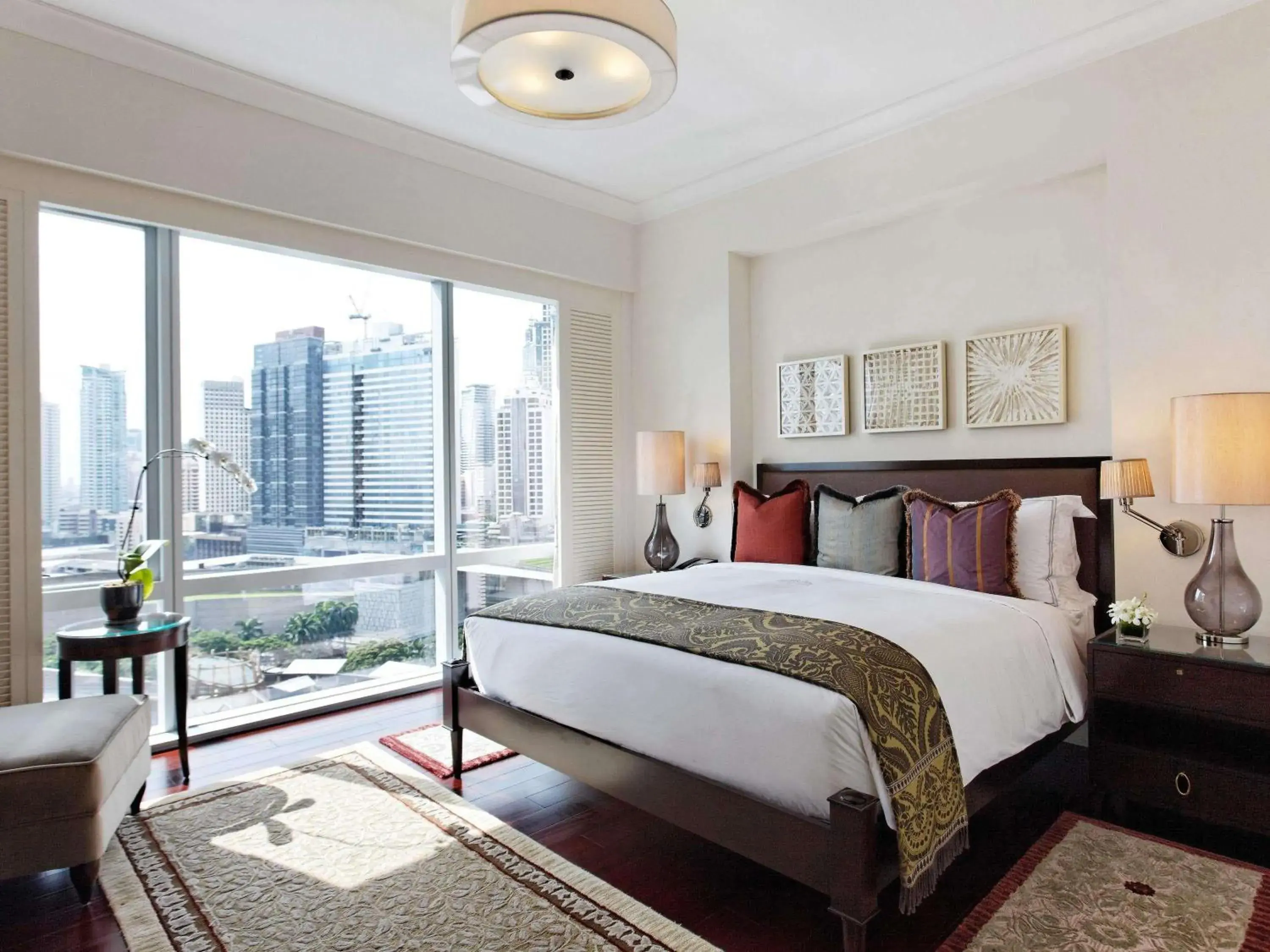 Bedroom, Bed in Raffles Makati Bedroom, Bed in Raffles Makati