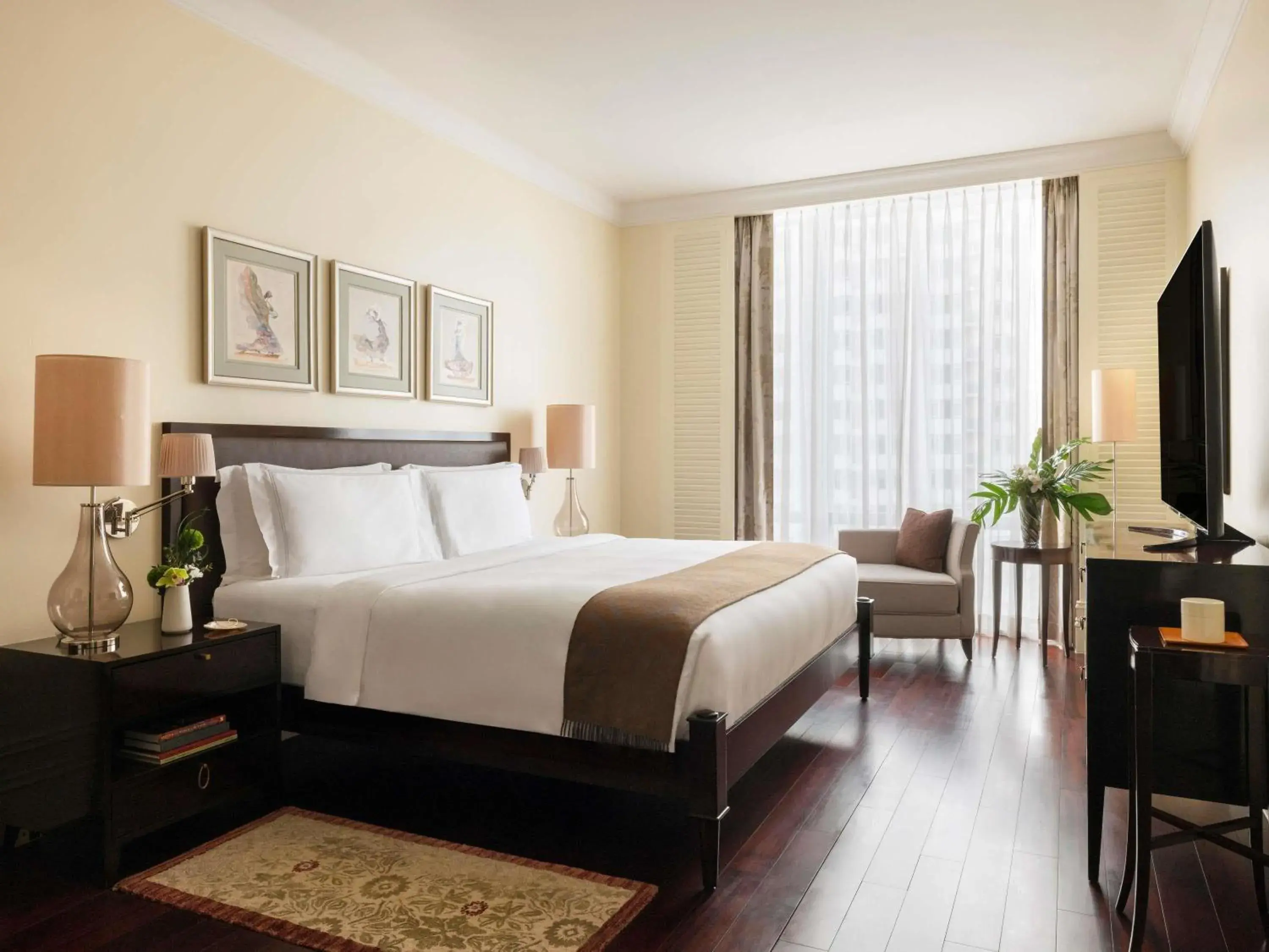 Bedroom, Bed in Raffles Makati Bedroom, Bed in Raffles Makati