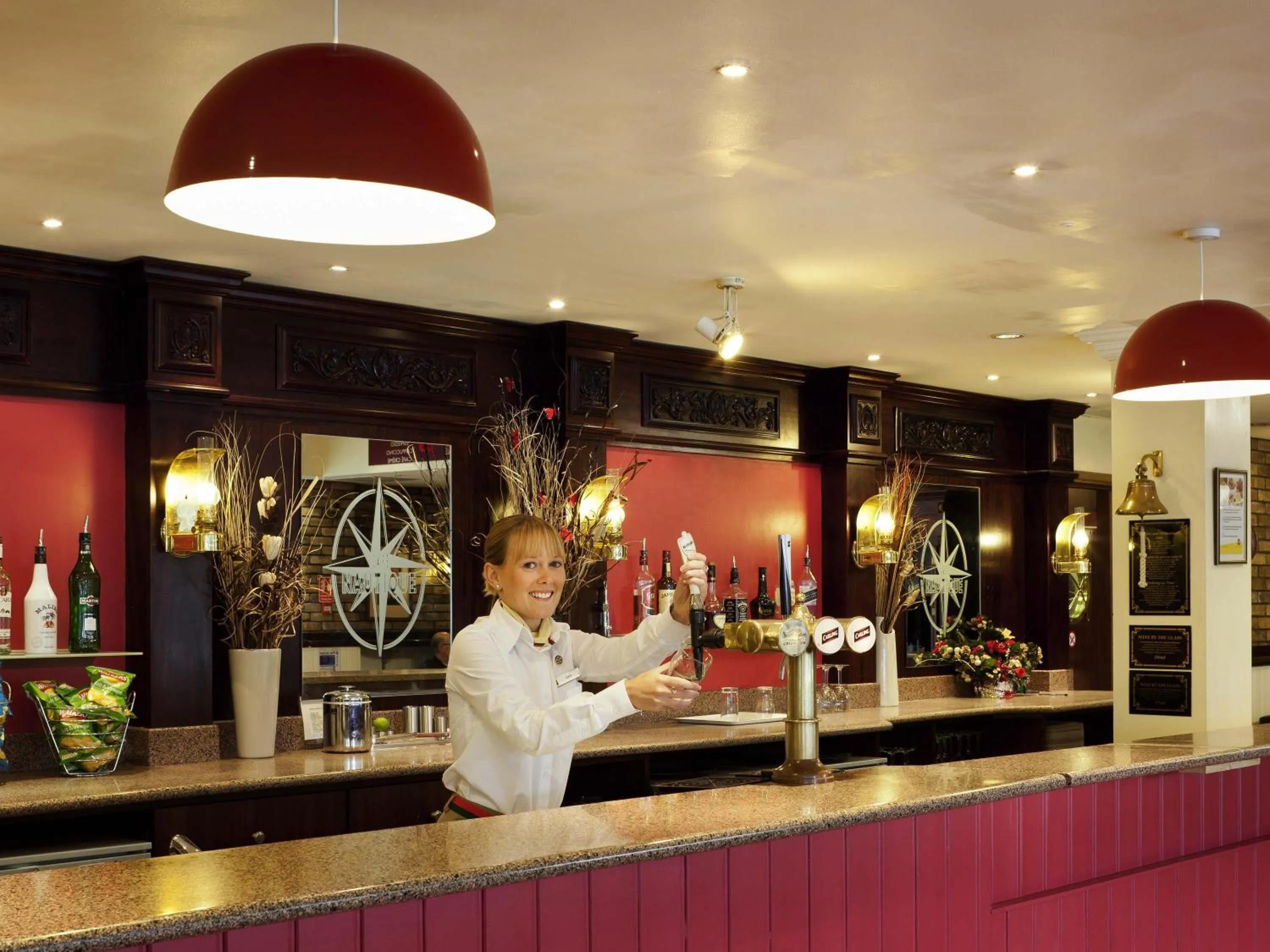 Property building in ibis Hull City Centre