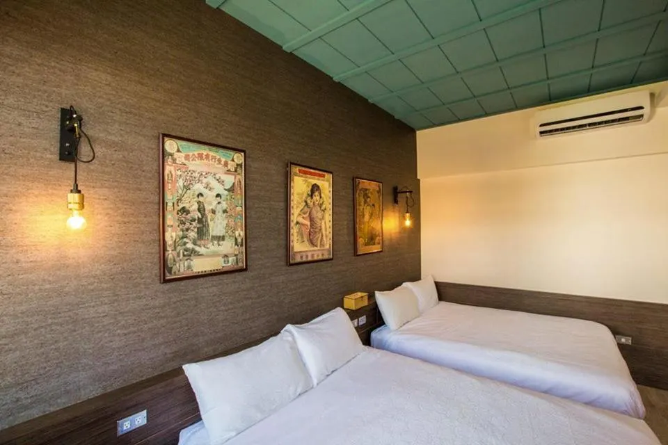 Bed in Liuqiu Antique Tea House
