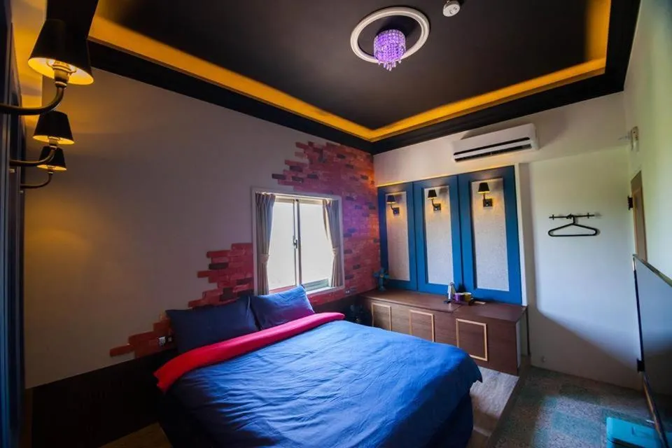 Bed in Liuqiu Antique Tea House