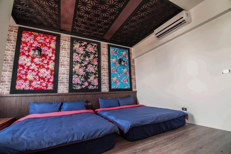Bed in Liuqiu Antique Tea House