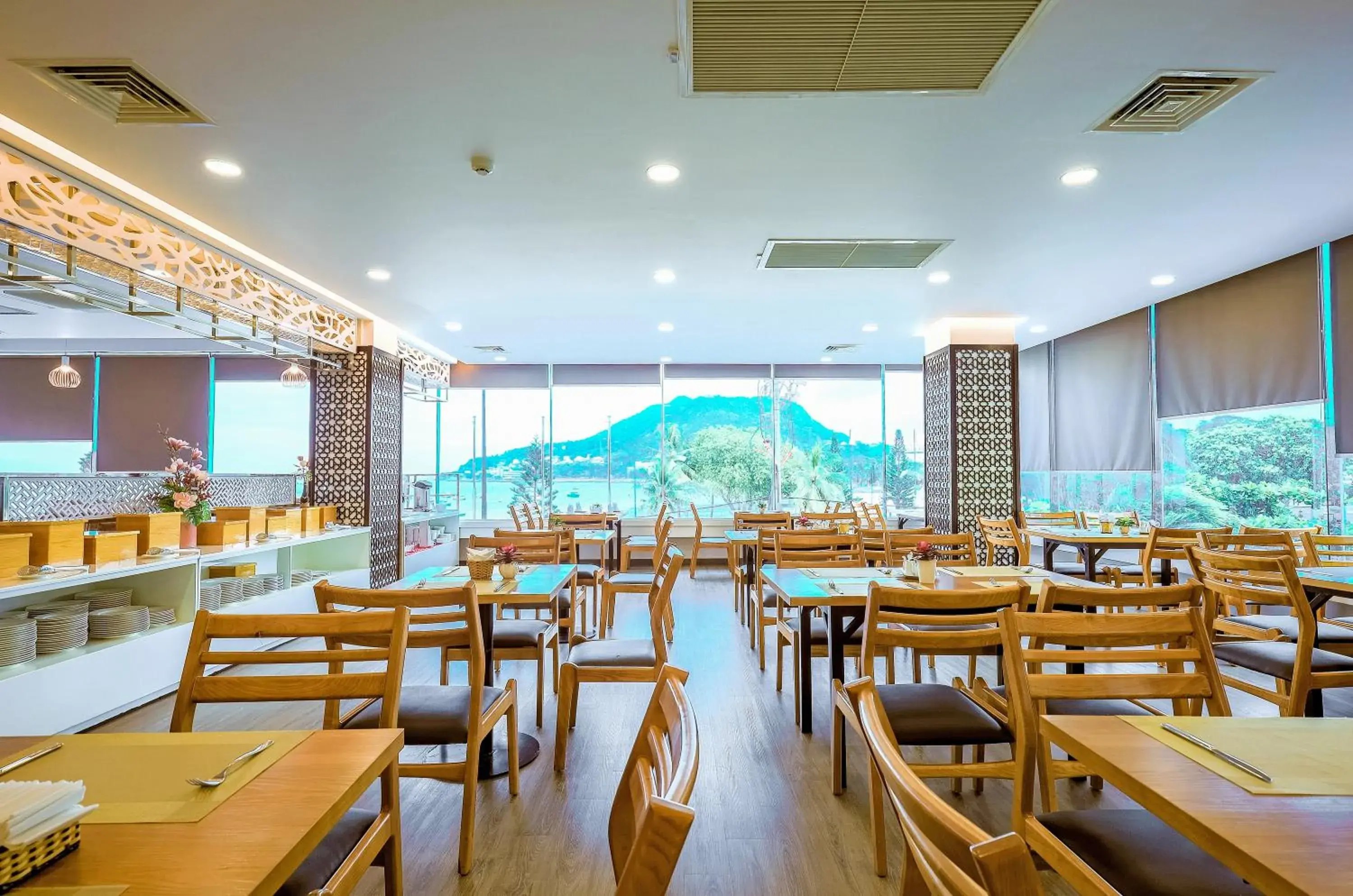 Restaurant/places to eat in Vung Tau P&T Hotel Restaurant/places to eat in Vung Tau P&T Hotel