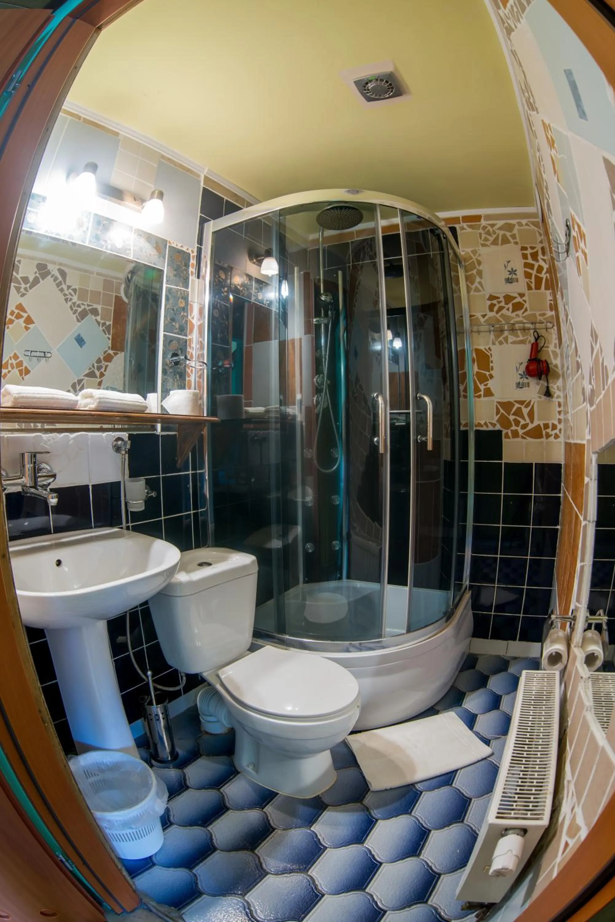 Shower in Park Inn Resort