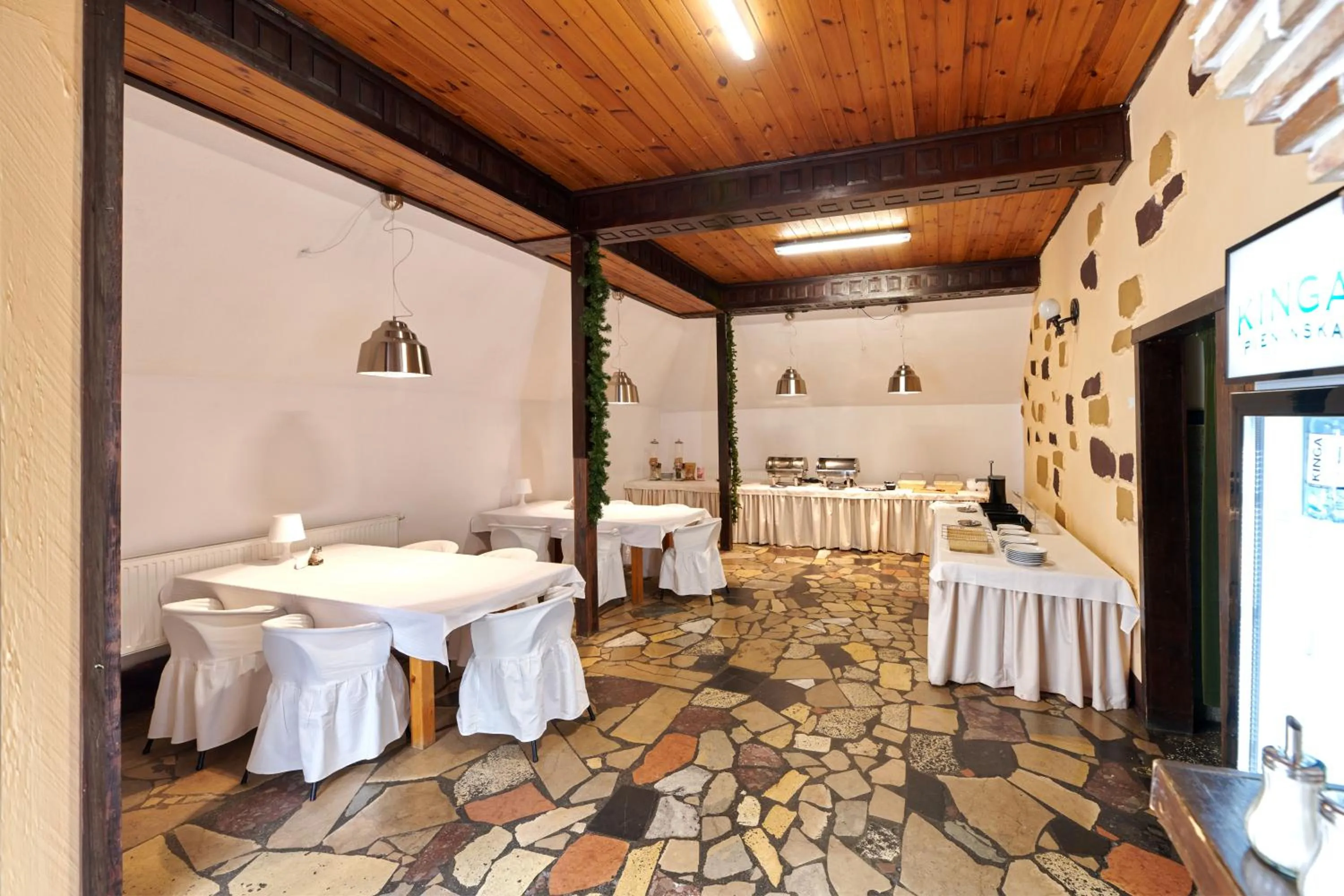 Breakfast in Park Inn Resort