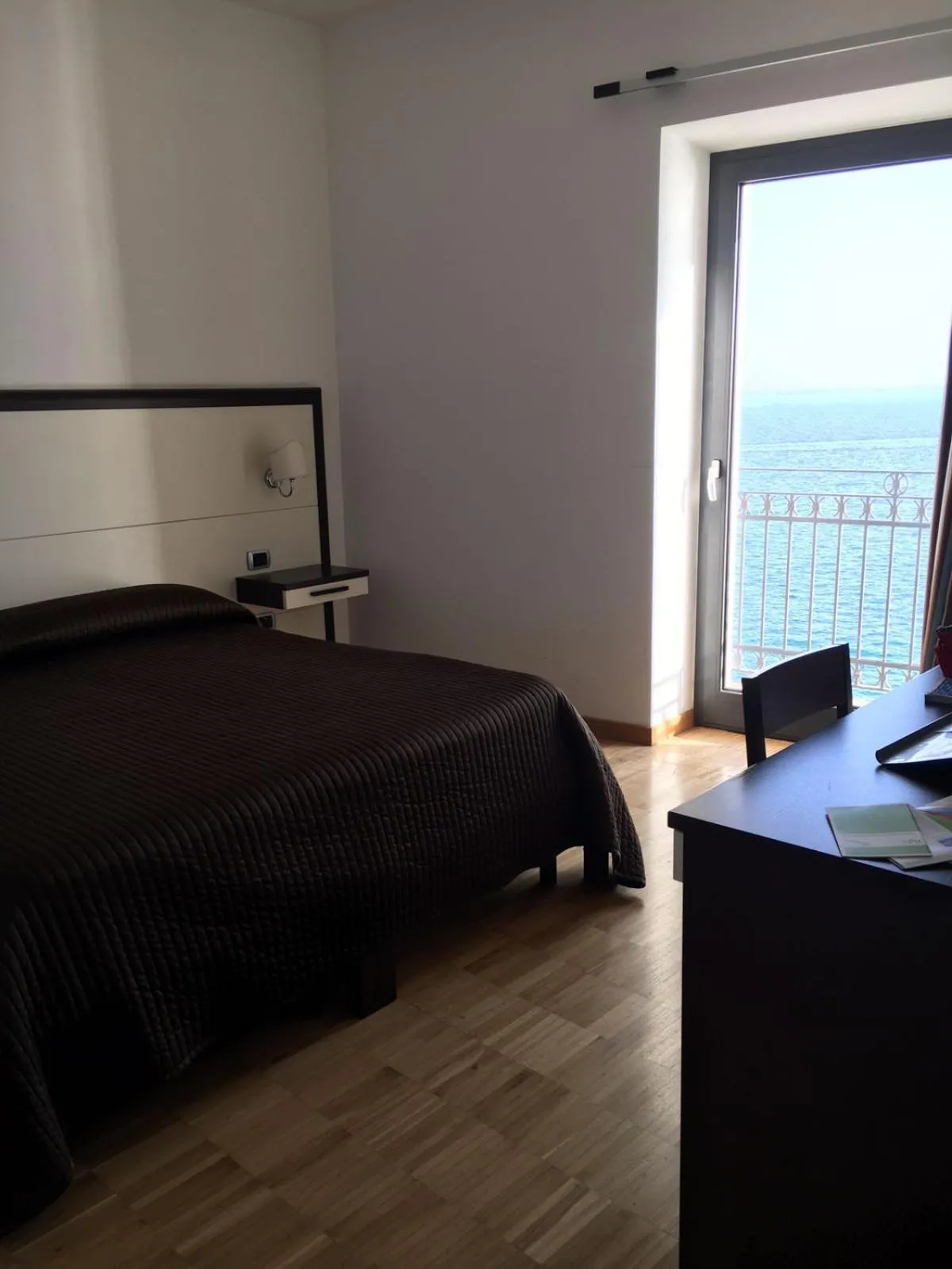Double Room with Sea View in Baja delle Sirene