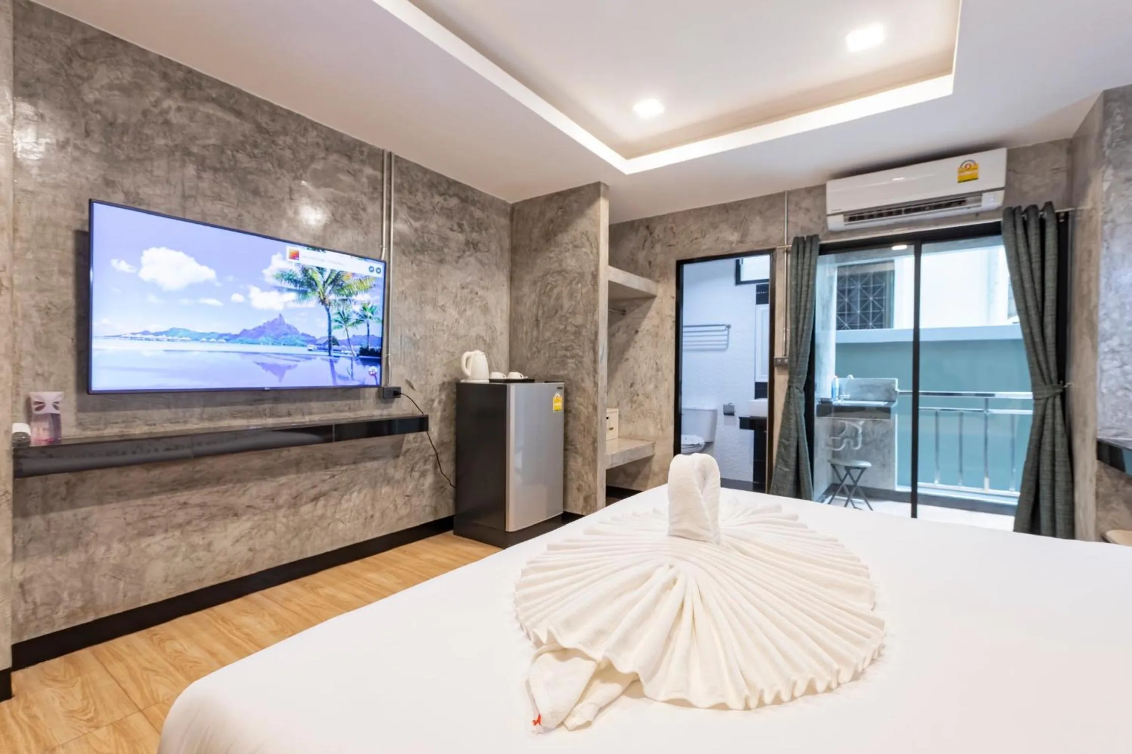 Bed in My Style Resort Hotel -SHA Plus