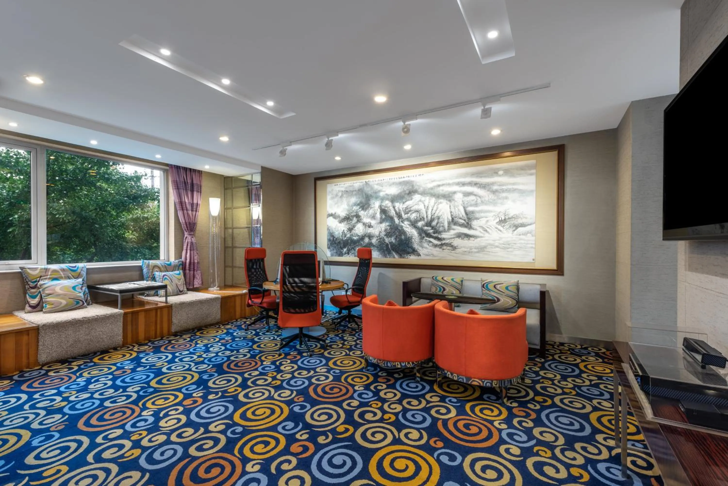 Meeting/conference room in Holiday Inn Express Shangdi Beijing by IHG l Next to Yuanmingyuan Park & Subway & Qinghe Railway Station & Beijing Sport University l Taxi 15 Minutes to Summer Palace & Peking University & Tsinghua University l 20 Minutes to Badaling Great Wall by Railway
