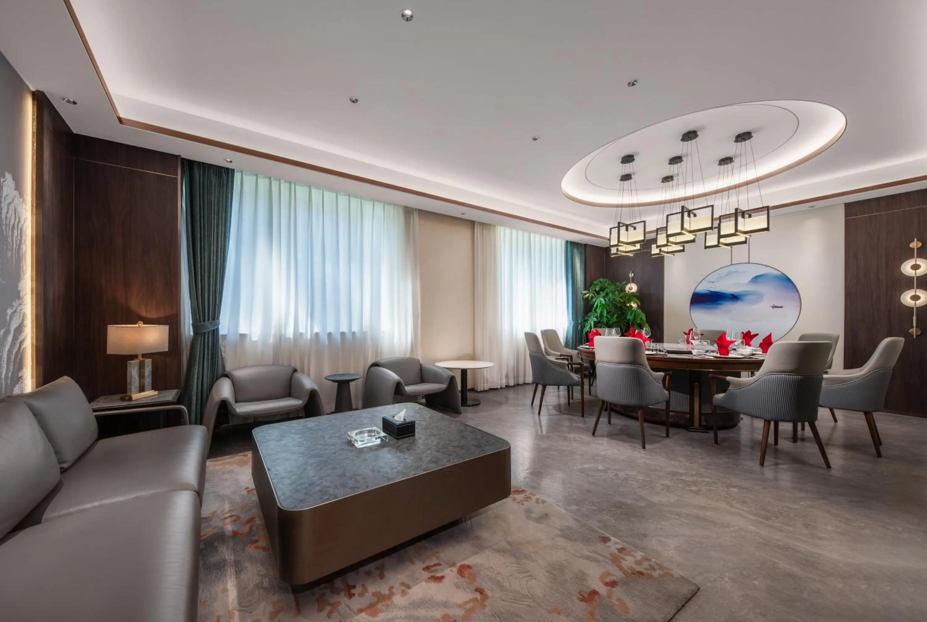 Bedroom in Holiday Inn Express Shangdi Beijing by IHG l Next to Yuanmingyuan Park & Subway & Qinghe Railway Station & Beijing Sport University l Taxi 15 Minutes to Summer Palace & Peking University & Tsinghua University l 20 Minutes to Badaling Great Wall by Railway