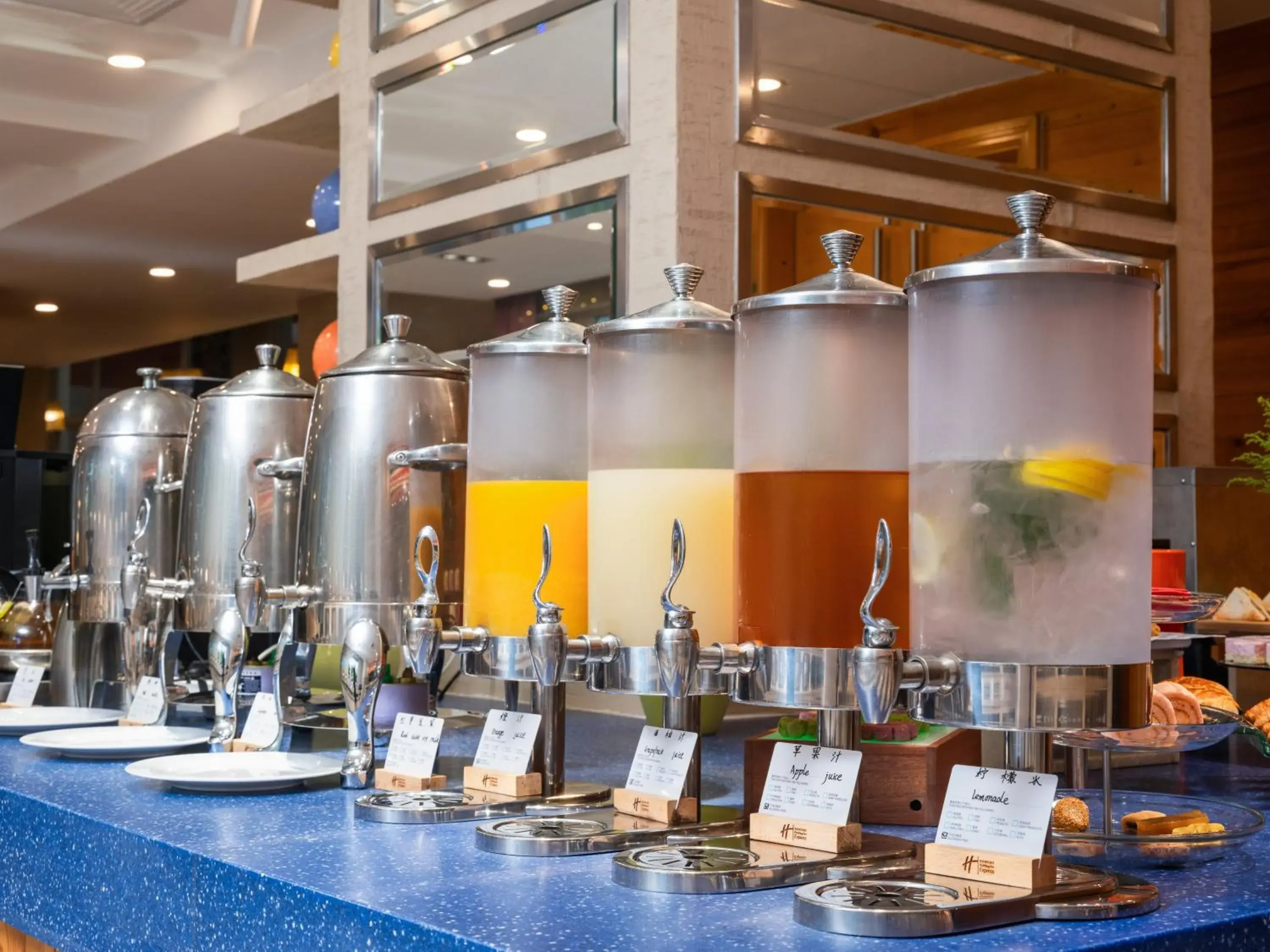 Bedroom in Holiday Inn Express Shangdi Beijing by IHG Bedroom in Holiday Inn Express Shangdi Beijing by IHG