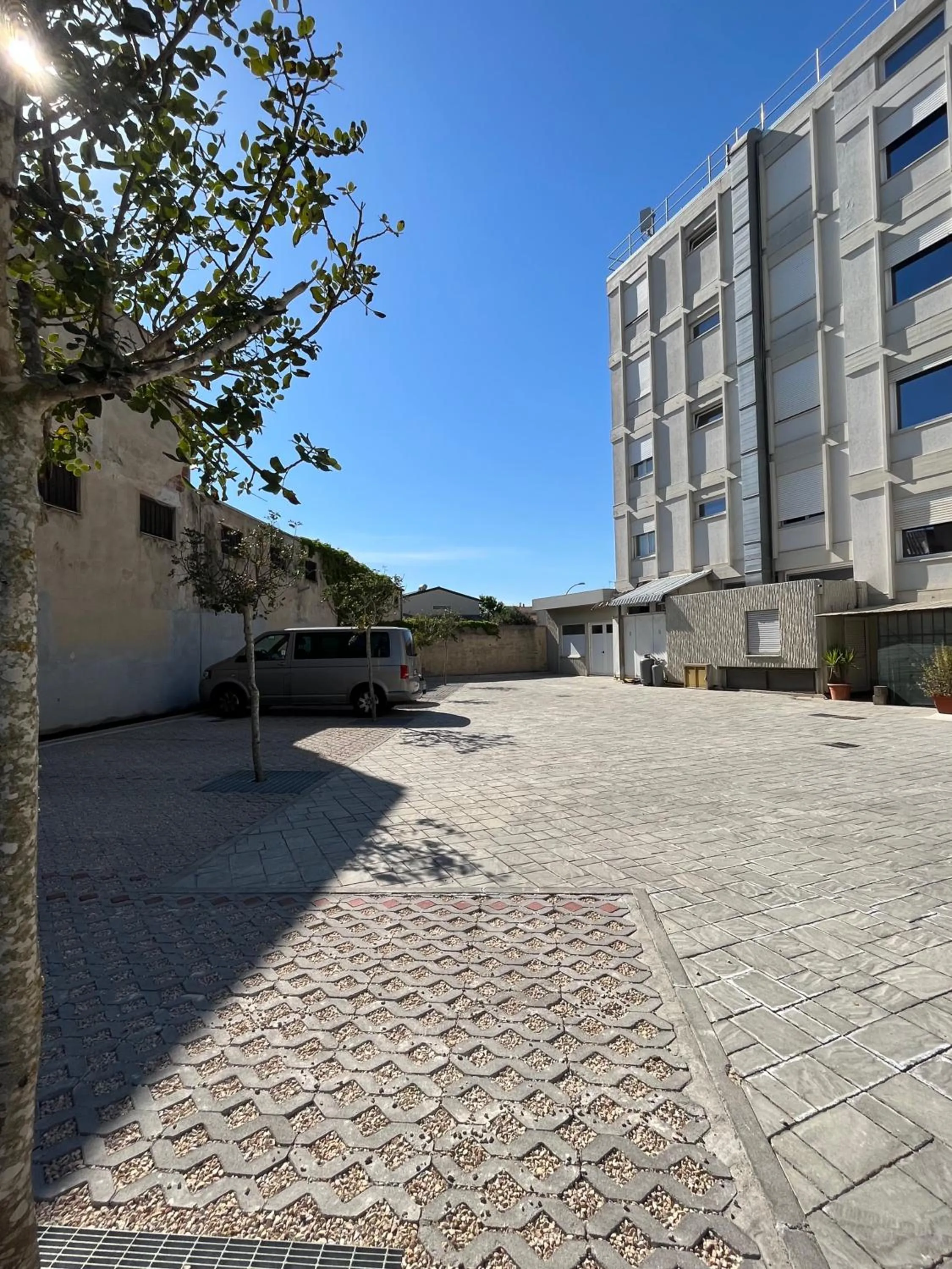 Parking in Hotel Mistral