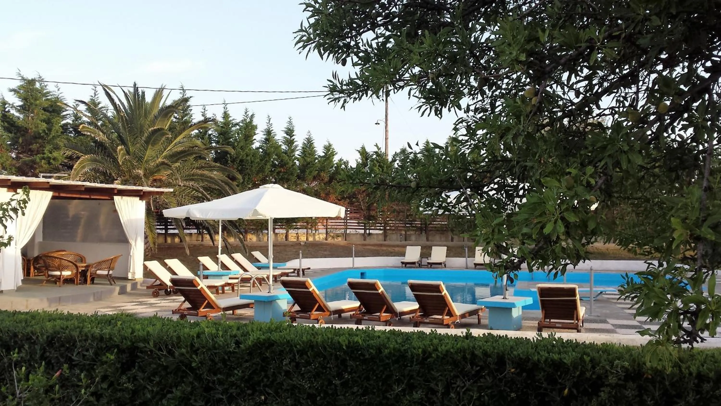 Day in Hotel Melikari