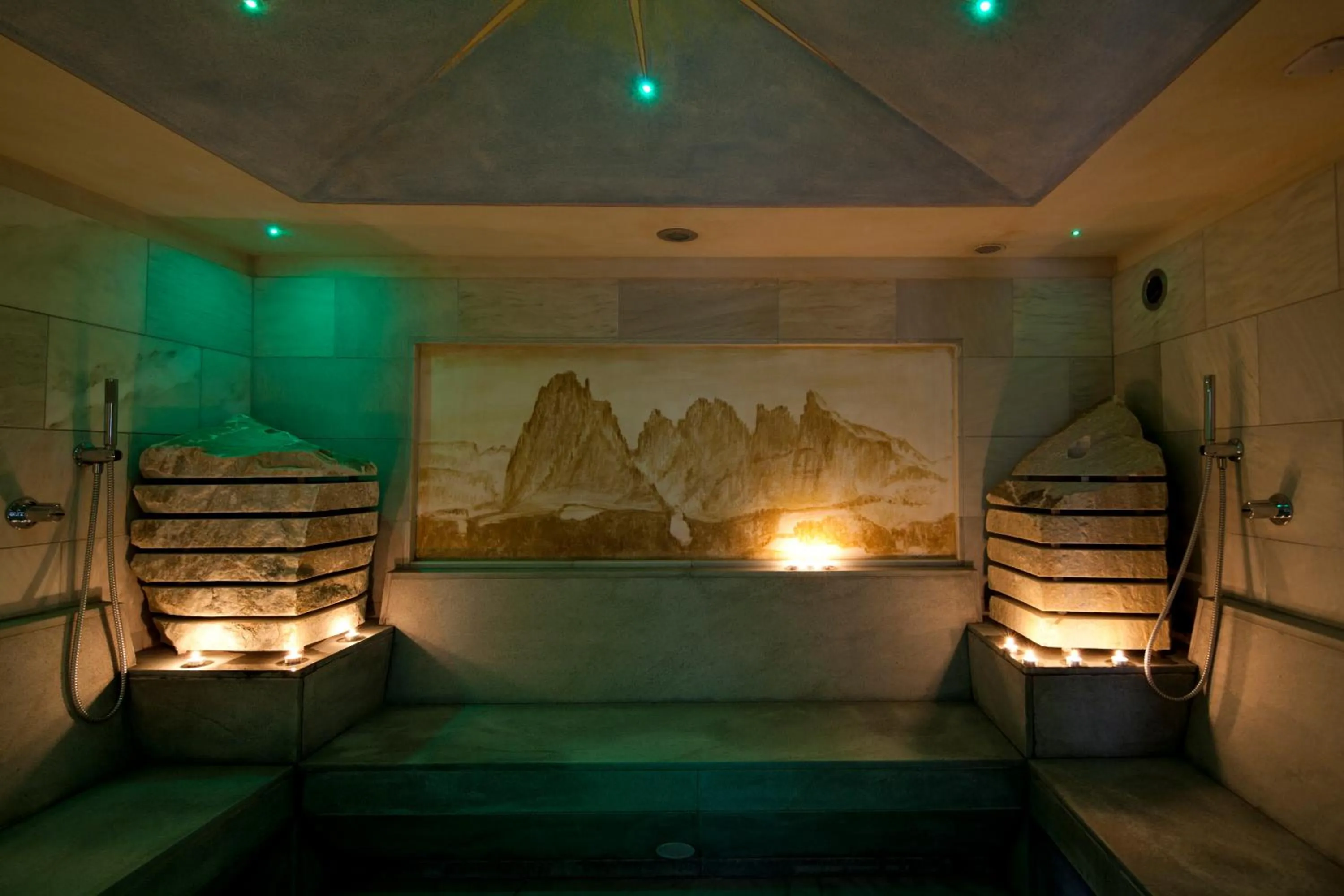 Steam room in Cendevaves Alpine Silence