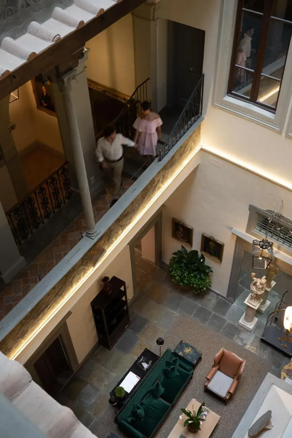 Lobby or reception in Palazzo Vecchietti - Residenza D'Epoca Lobby or reception in Palazzo Vecchietti - Residenza D'Epoca