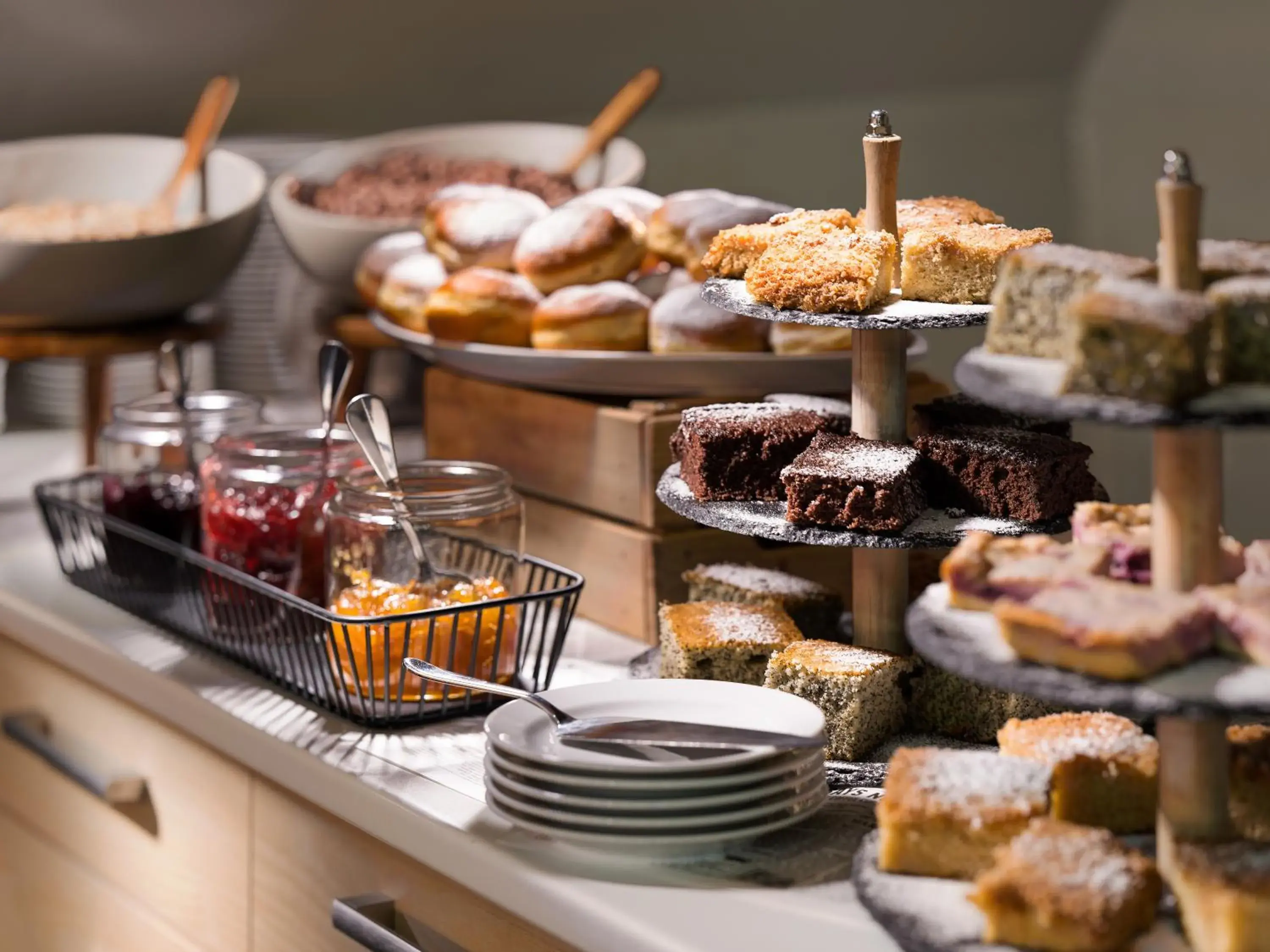 Restaurant/places to eat in Pinia Hotel & Resort Restaurant/places to eat in Pinia Hotel & Resort
