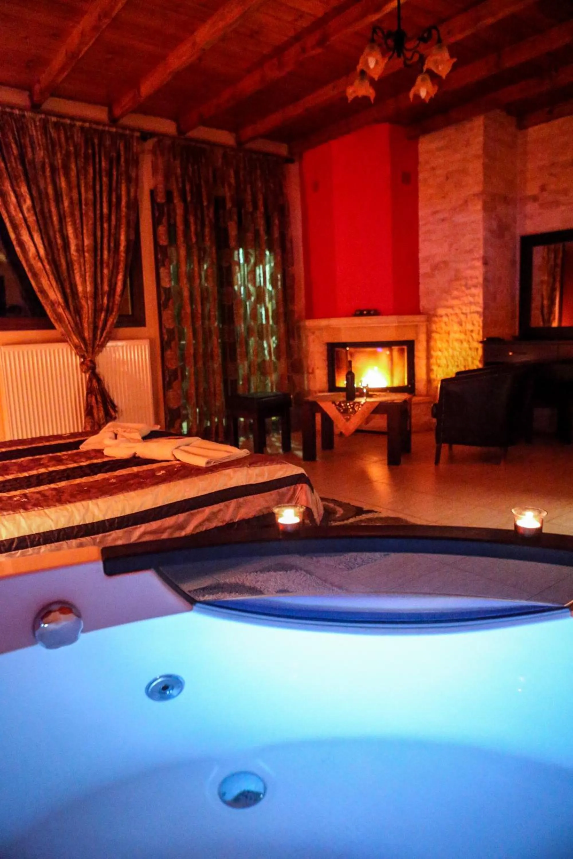 Hot Tub in Hotel Edem