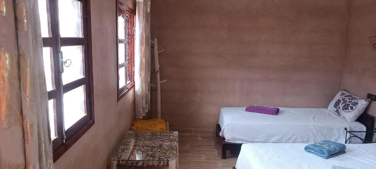 Bed in Auberge Restaurant TISSILI " Oasis de Fint"