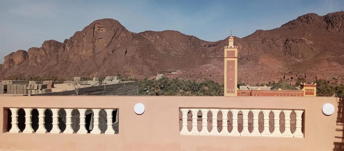 Auberge Restaurant TISSILI " Oasis de Fint"